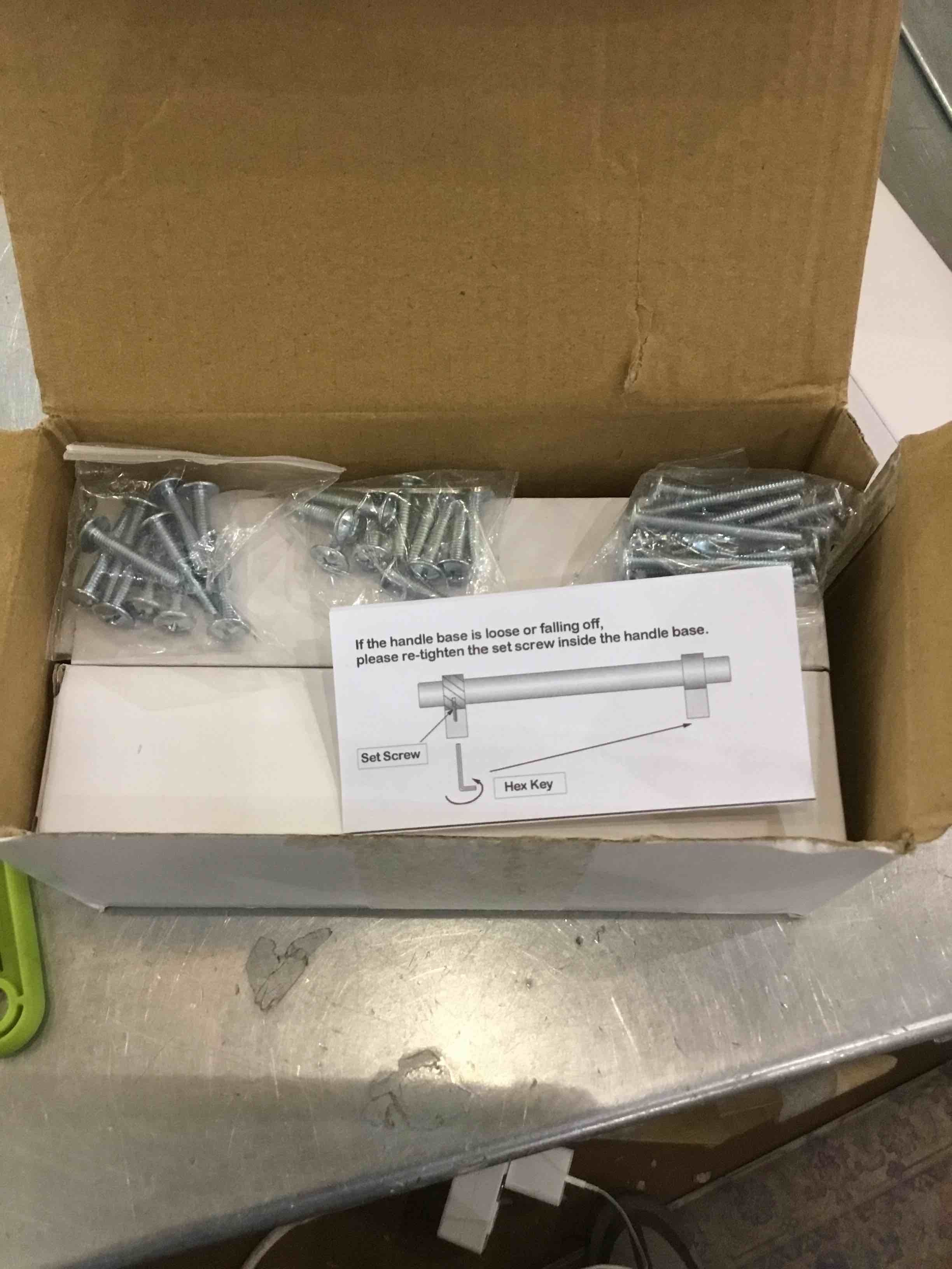 https://s3.amazonaws.com/lotting-images-prod/bidfta/EXS00750624_1702485042030.jpeg