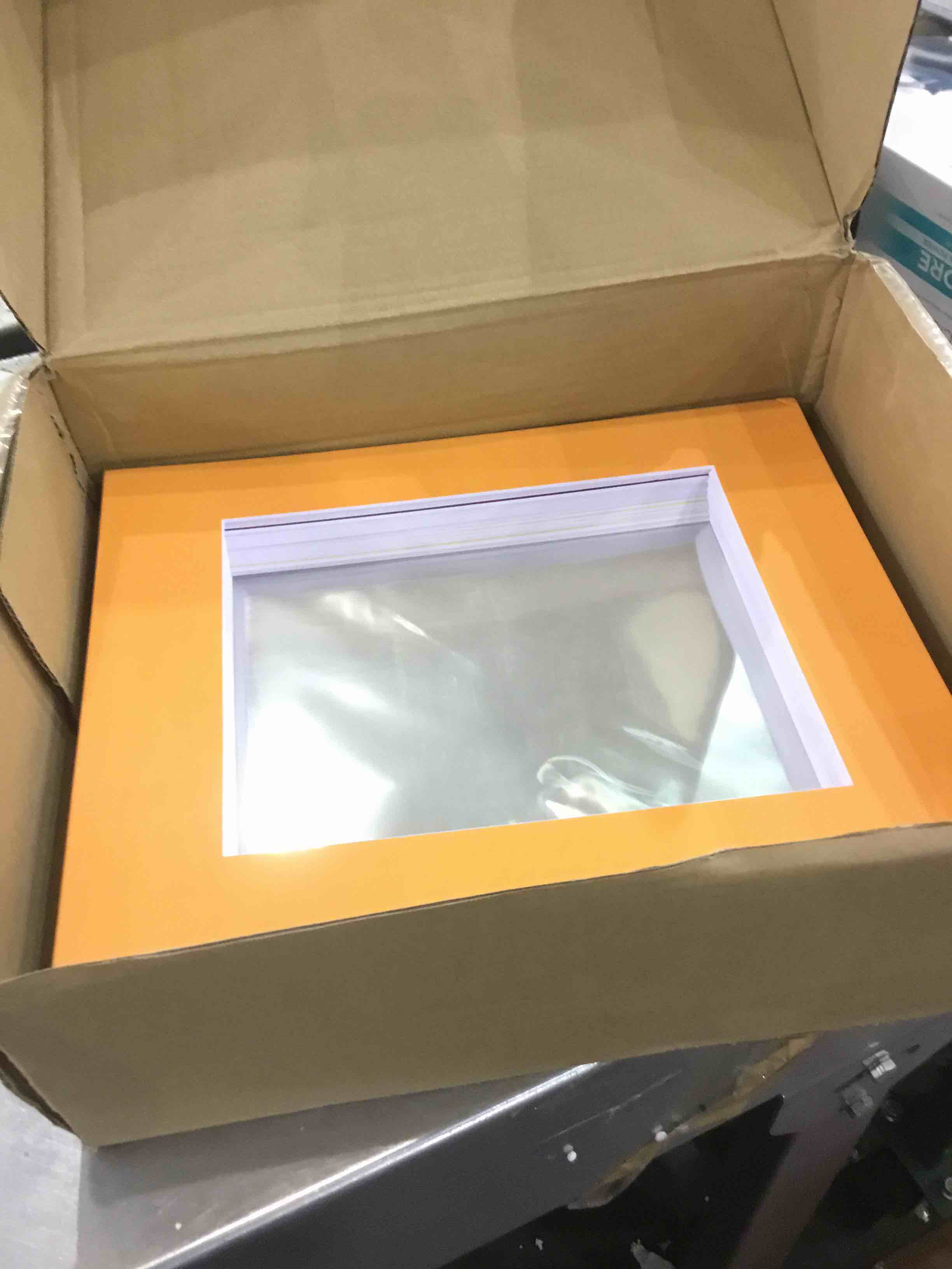 https://s3.amazonaws.com/lotting-images-prod/bidfta/EXS00750894_1702646959851.jpeg