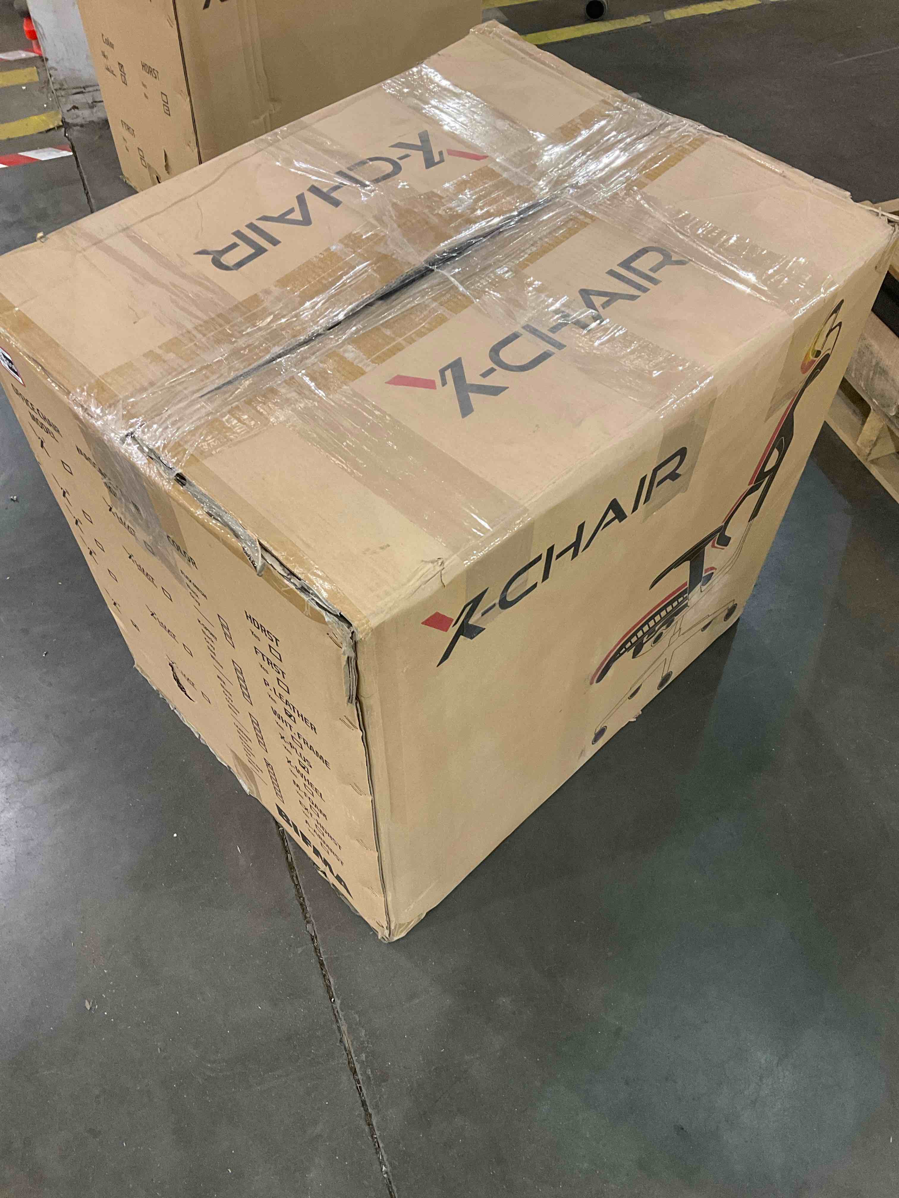 https://s3.amazonaws.com/lotting-images-prod/bidfta/EXS00752518_1702388772202.jpeg