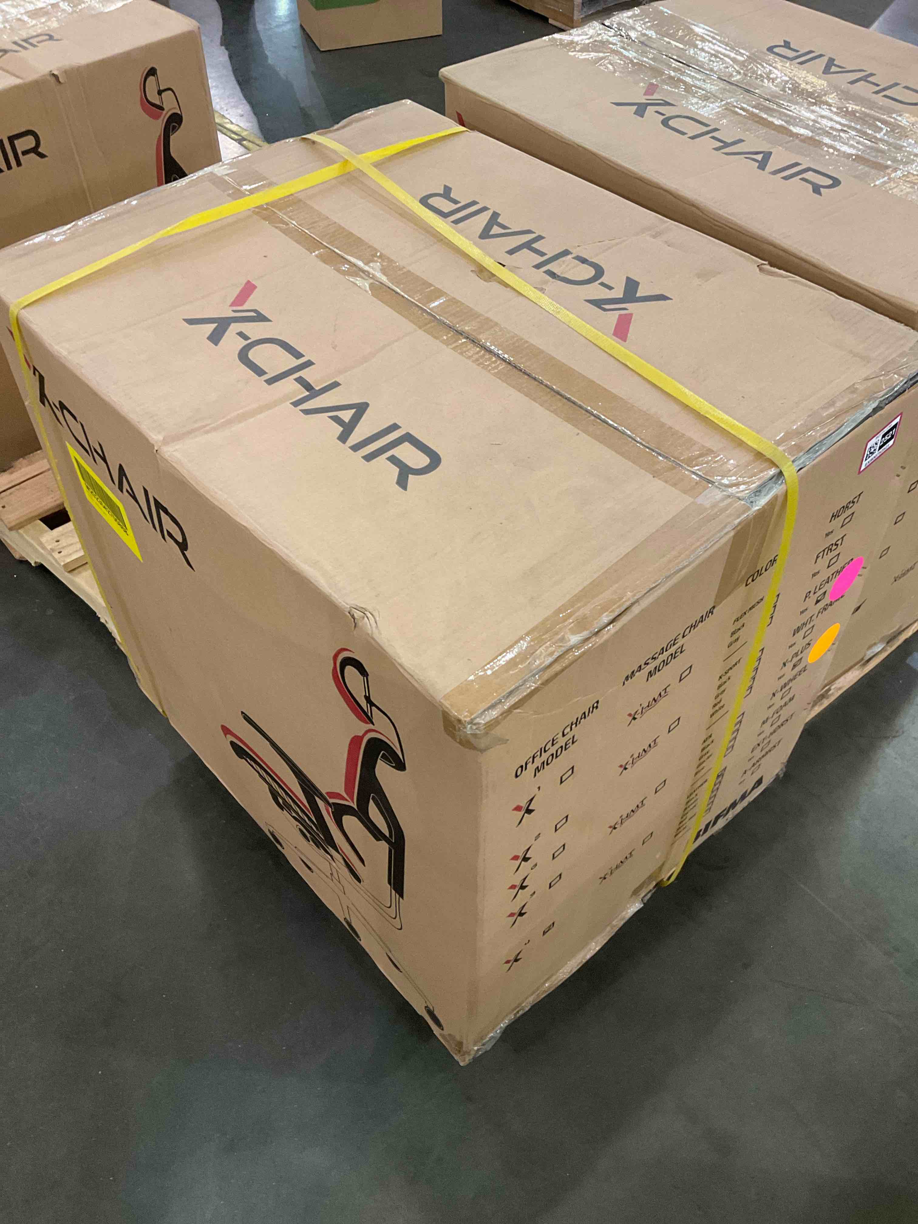 https://s3.amazonaws.com/lotting-images-prod/bidfta/EXS00752521_1702406760461.jpeg