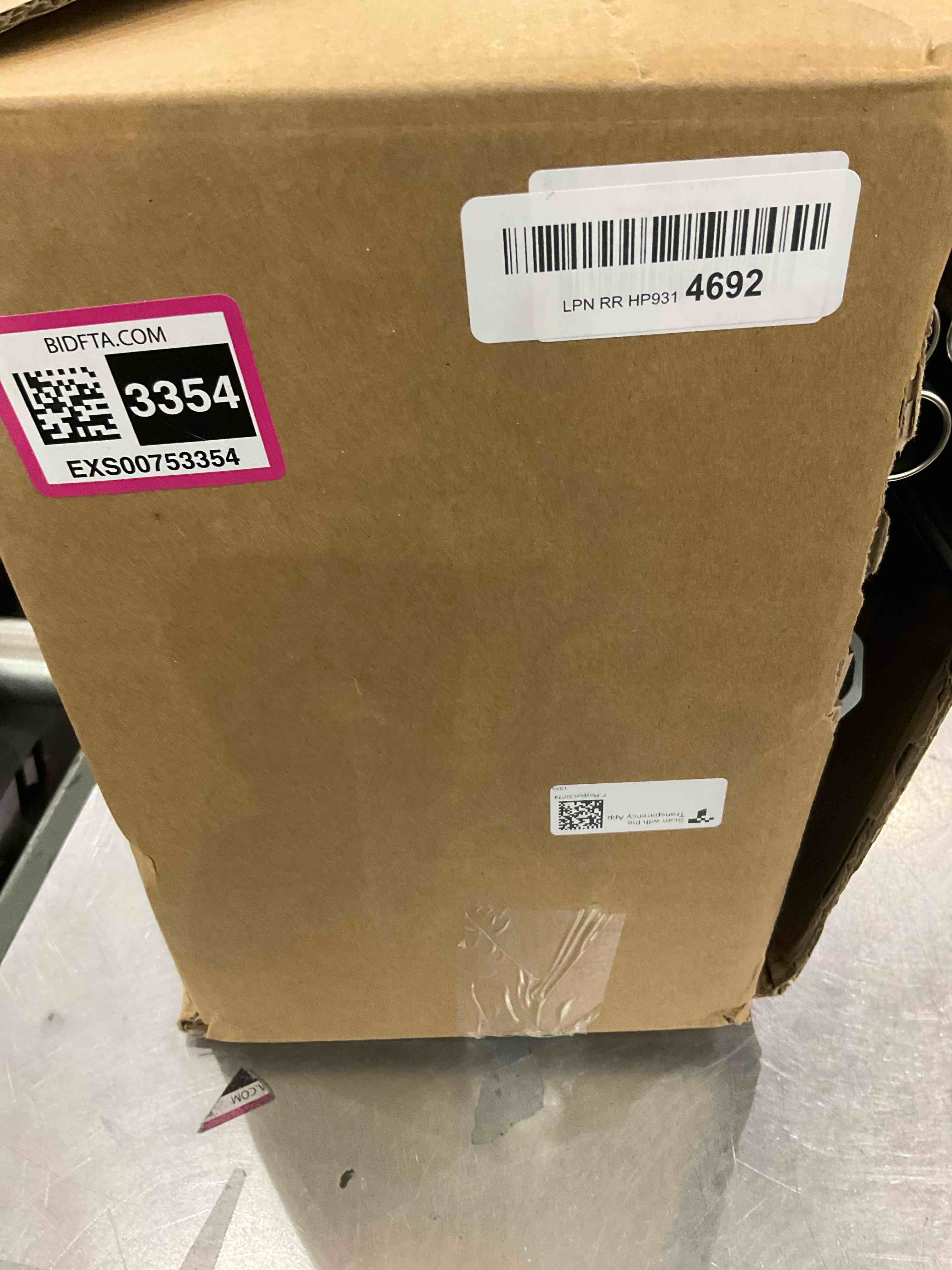 https://s3.amazonaws.com/lotting-images-prod/bidfta/EXS00753354_1703095199941.jpeg