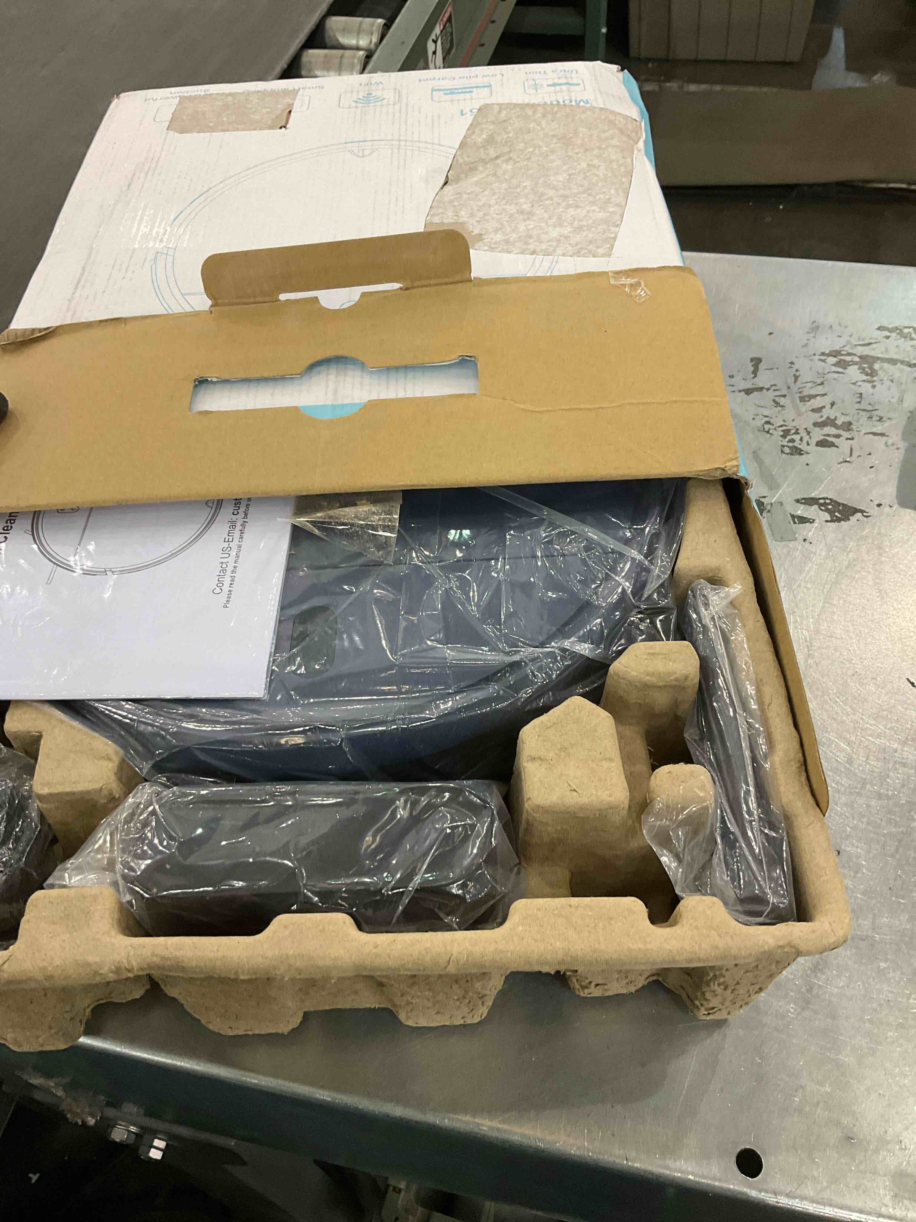 https://s3.amazonaws.com/lotting-images-prod/bidfta/EXS00753463_1703174768687.jpeg
