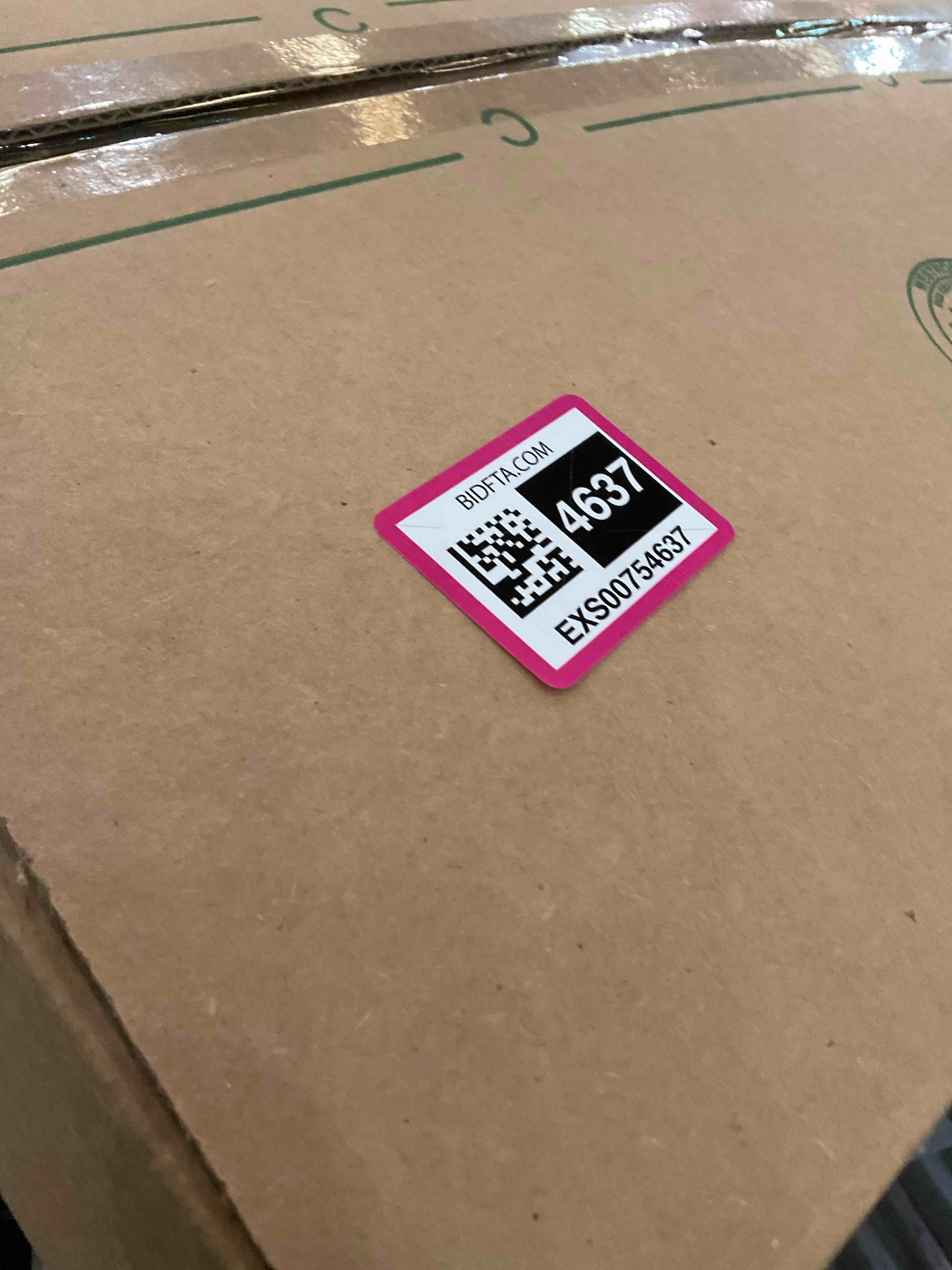 https://s3.amazonaws.com/lotting-images-prod/bidfta/EXS00754637_1707939397277.jpeg