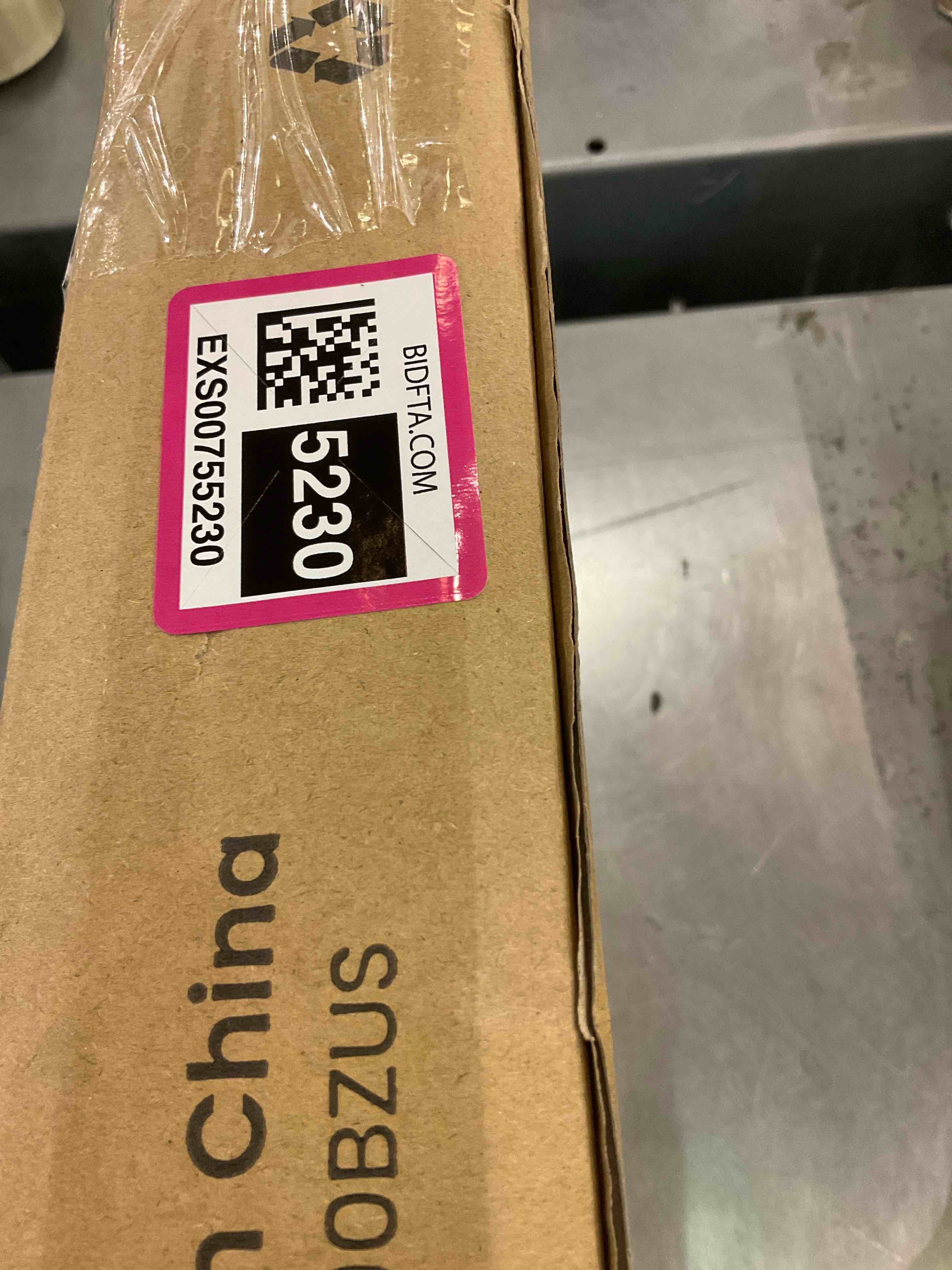 https://s3.amazonaws.com/lotting-images-prod/bidfta/EXS00755230_1702663483846.jpeg