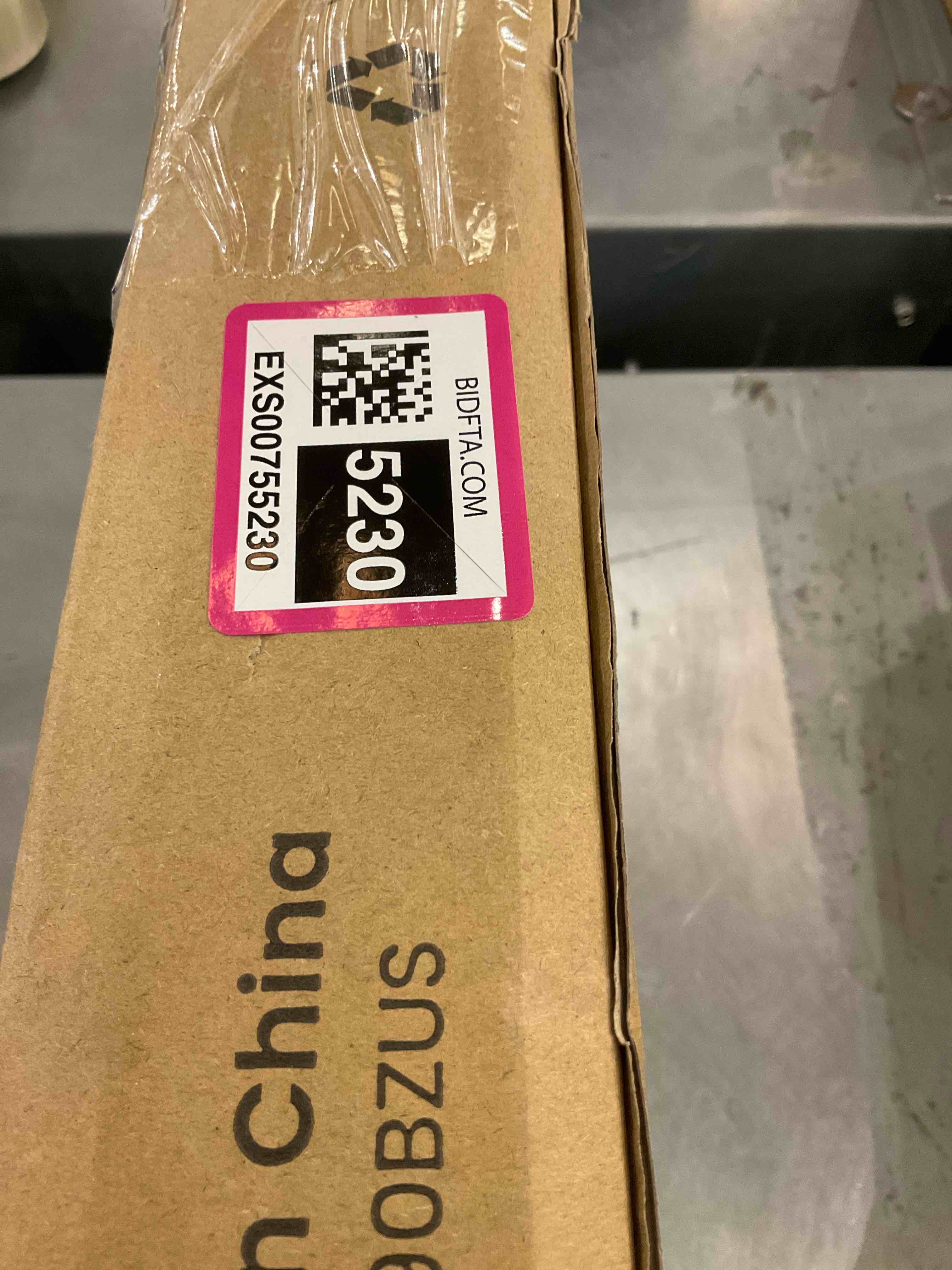 https://s3.amazonaws.com/lotting-images-prod/bidfta/EXS00755230_1702663485301.jpeg