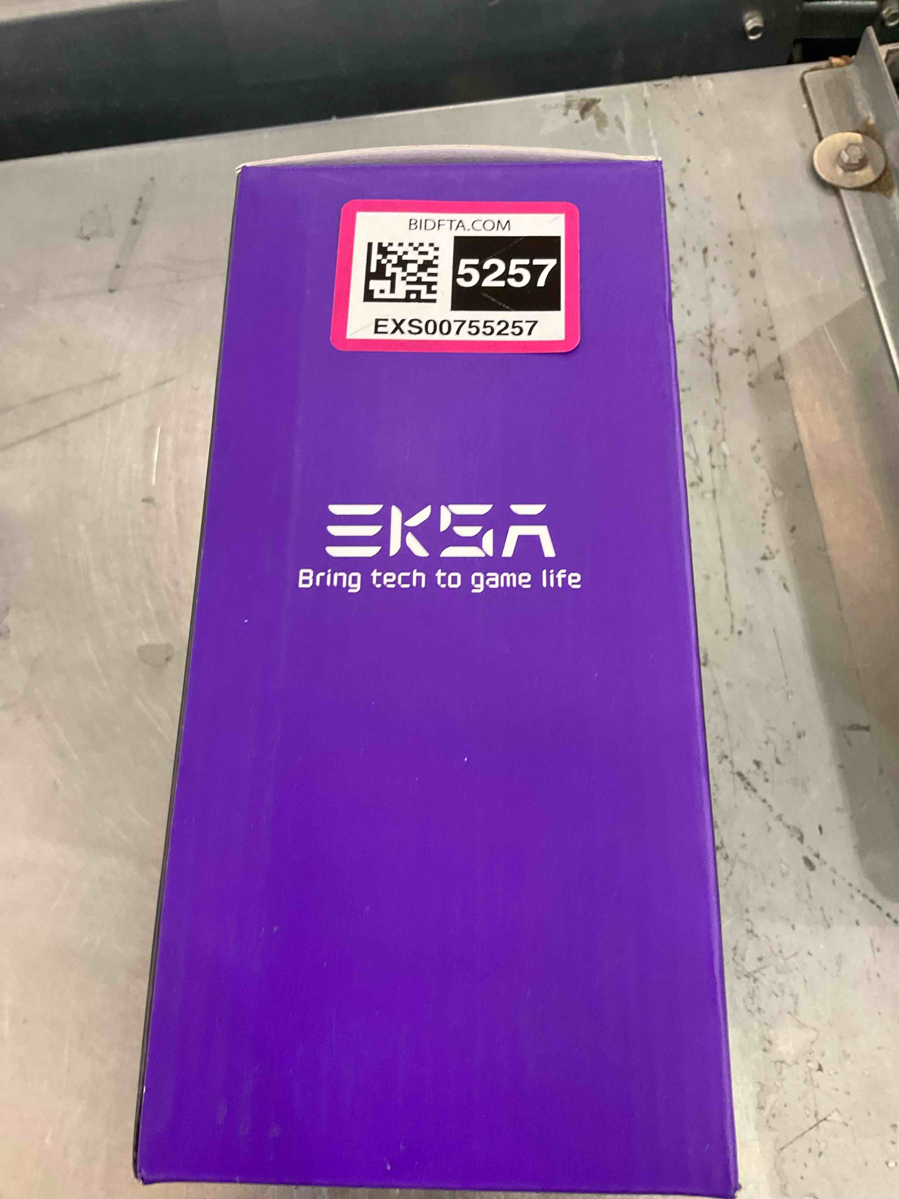 https://s3.amazonaws.com/lotting-images-prod/bidfta/EXS00755257_1702666393019.jpeg