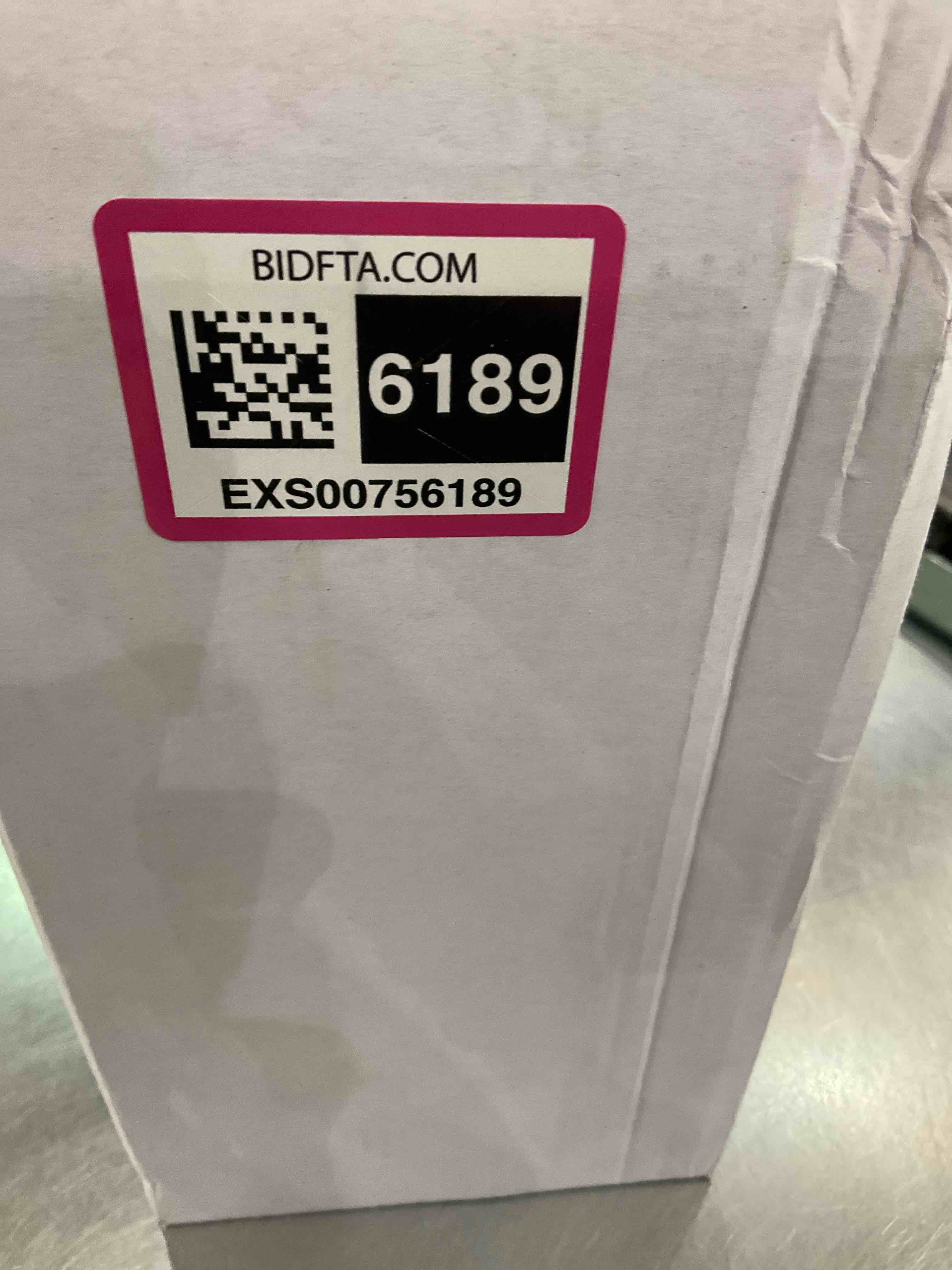 https://s3.amazonaws.com/lotting-images-prod/bidfta/EXS00756189_1703097474892.jpeg