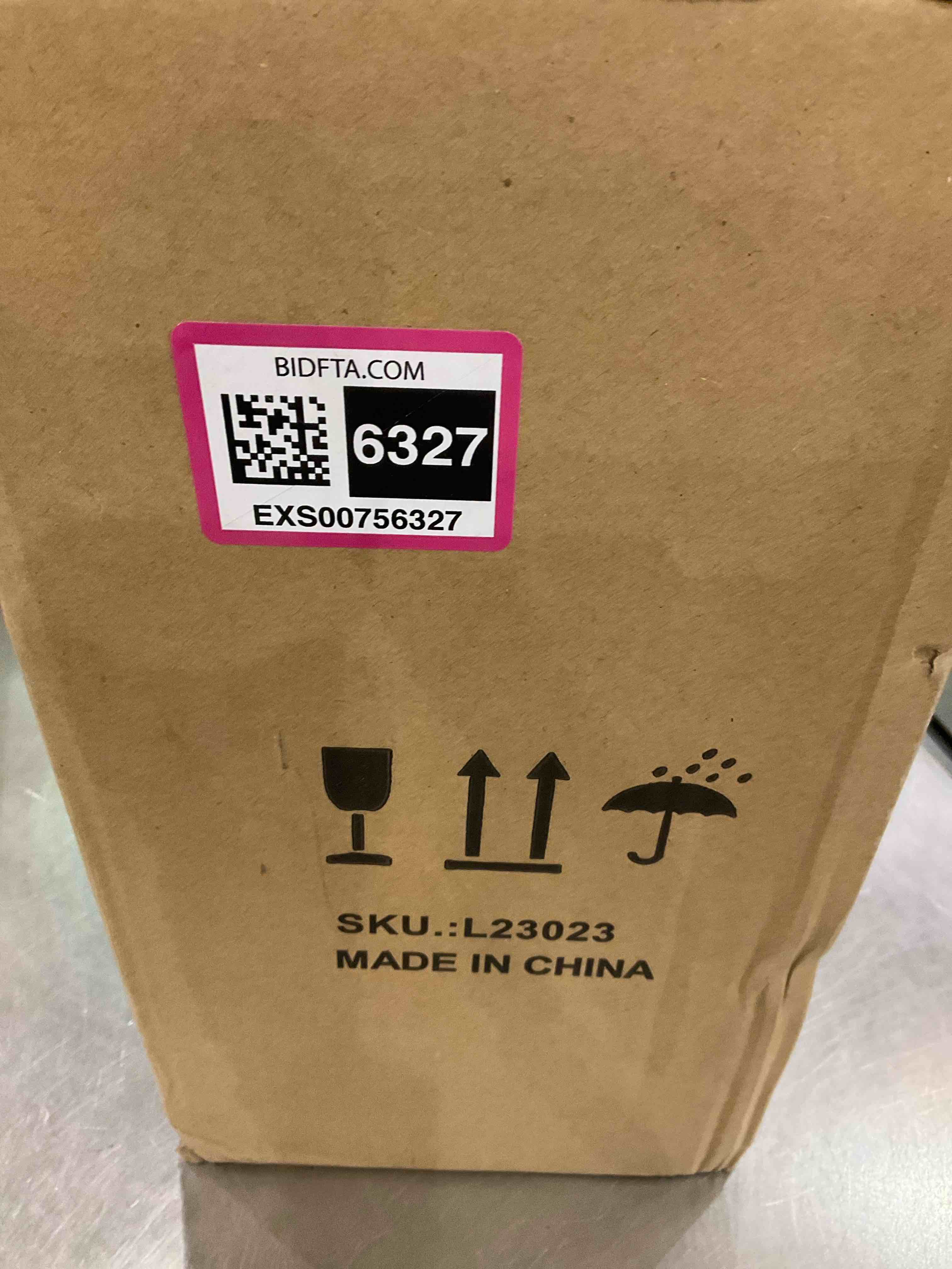 https://s3.amazonaws.com/lotting-images-prod/bidfta/EXS00756327_1703187053939.jpeg