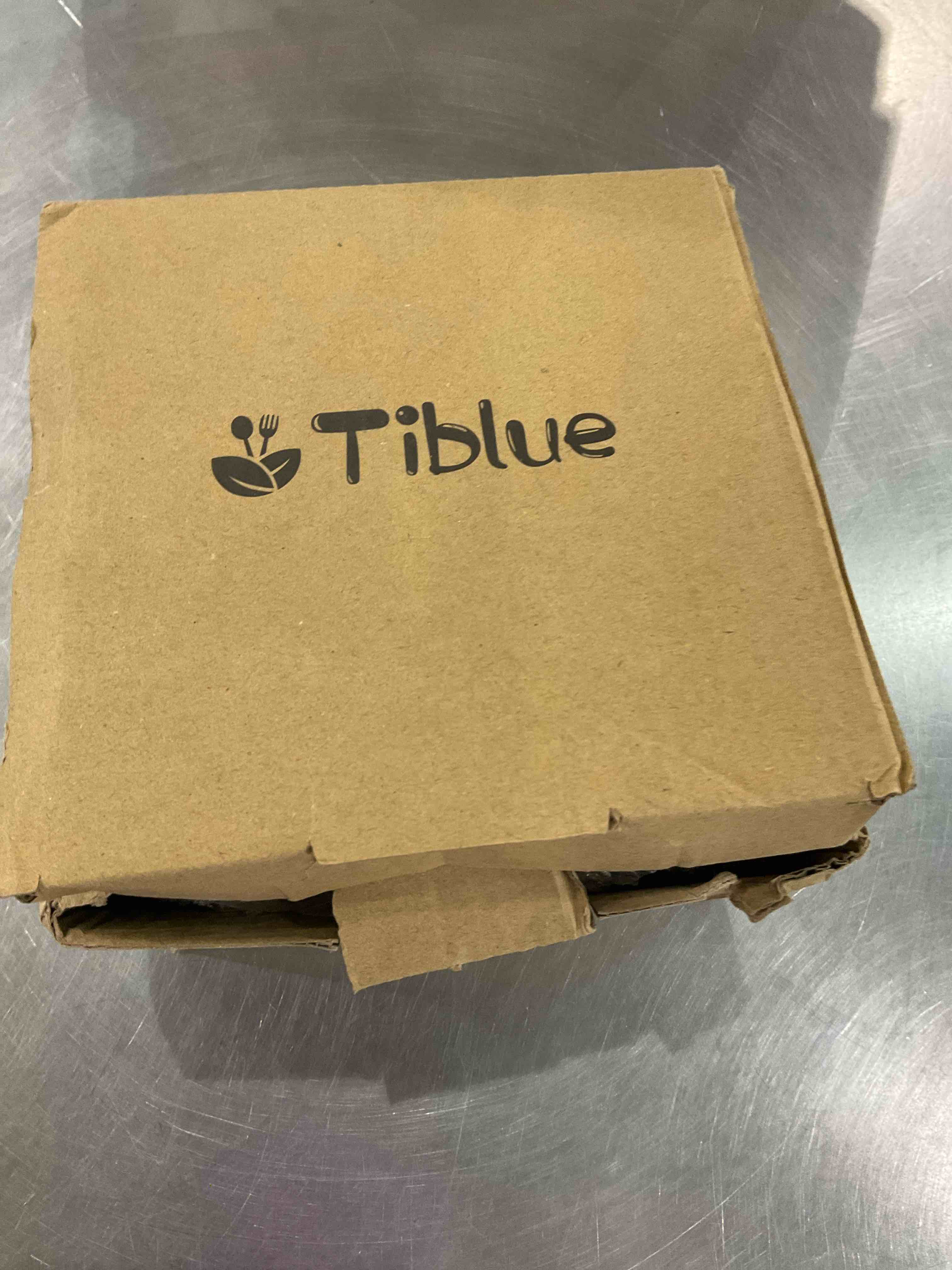 https://s3.amazonaws.com/lotting-images-prod/bidfta/EXS00756376_1703251041694.jpeg