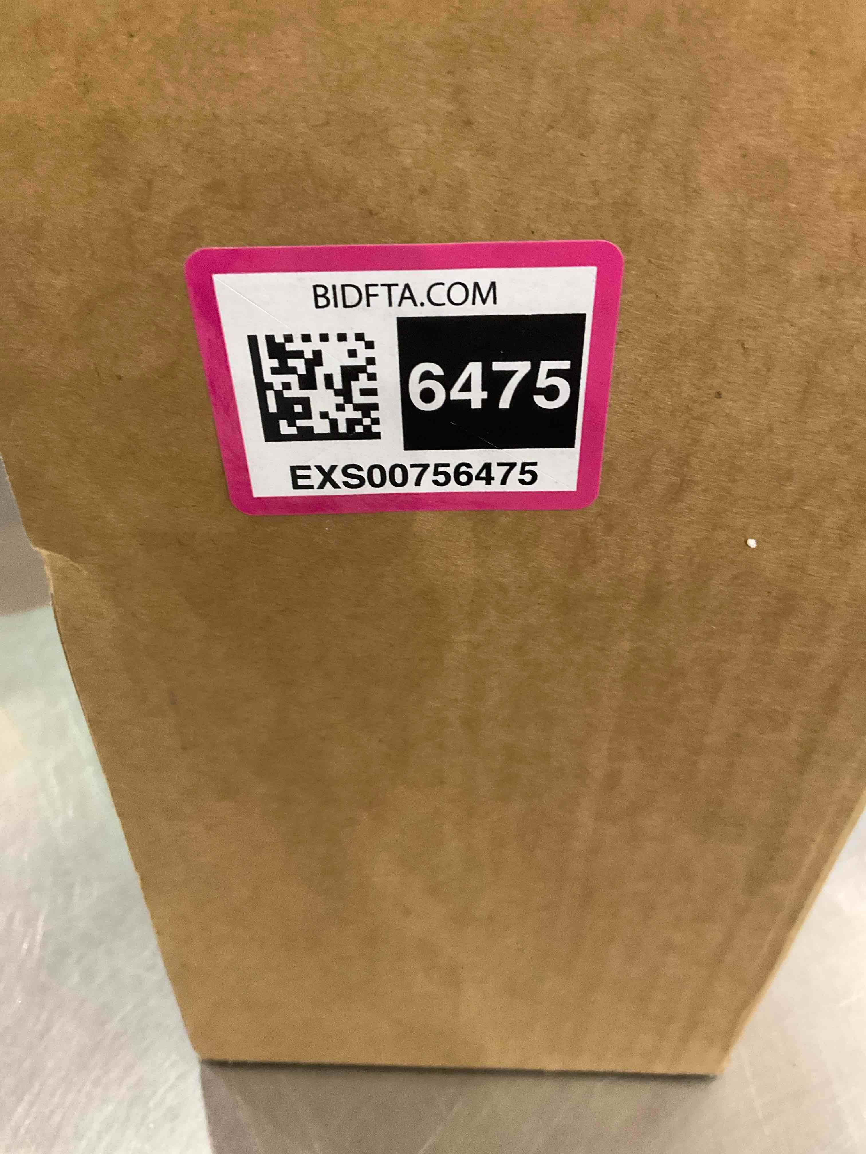 https://s3.amazonaws.com/lotting-images-prod/bidfta/EXS00756475_1703270212482.jpeg
