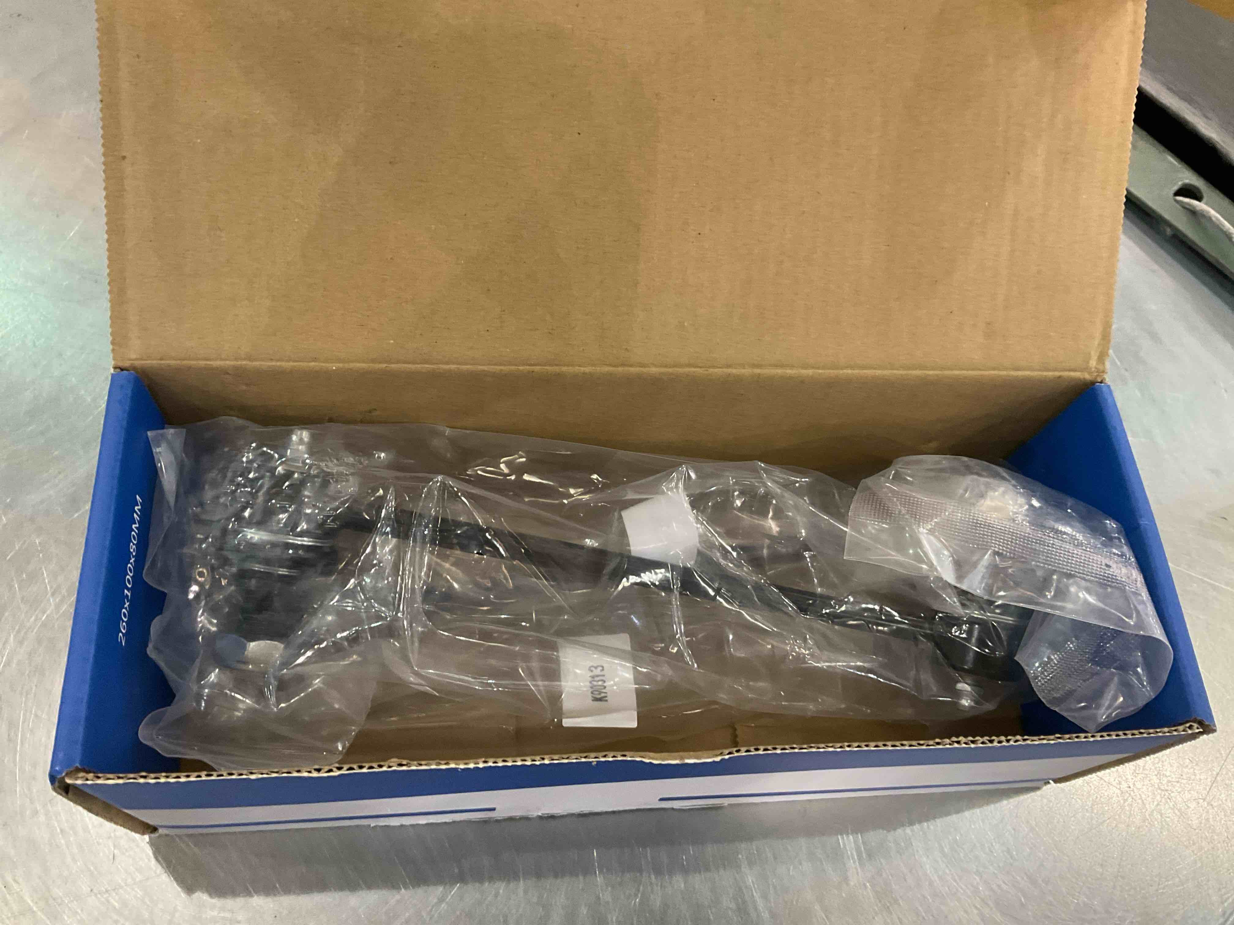 https://s3.amazonaws.com/lotting-images-prod/bidfta/EXS00756493_1703274826400.jpeg