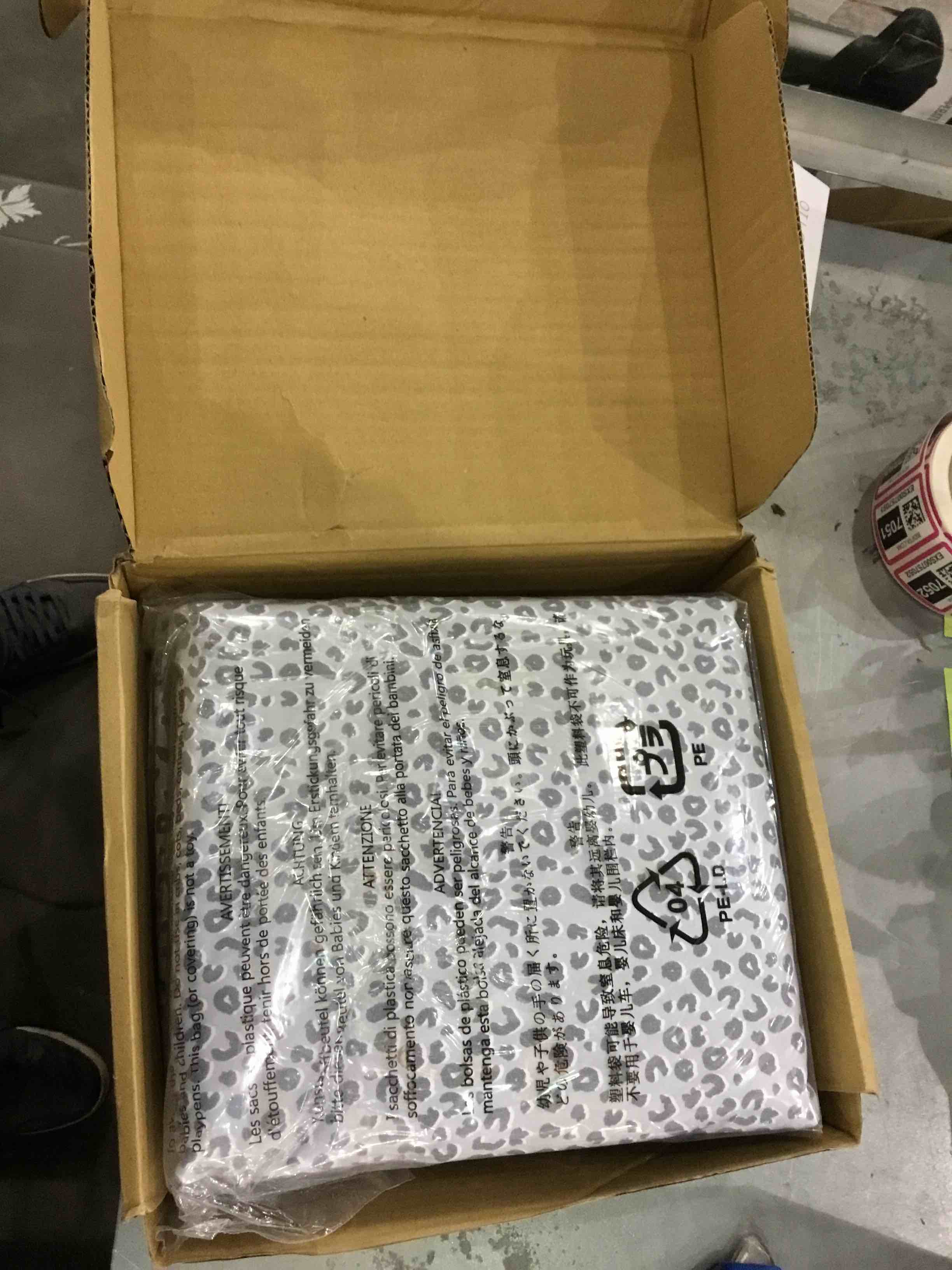 https://s3.amazonaws.com/lotting-images-prod/bidfta/EXS00757039_1703084062782.jpeg
