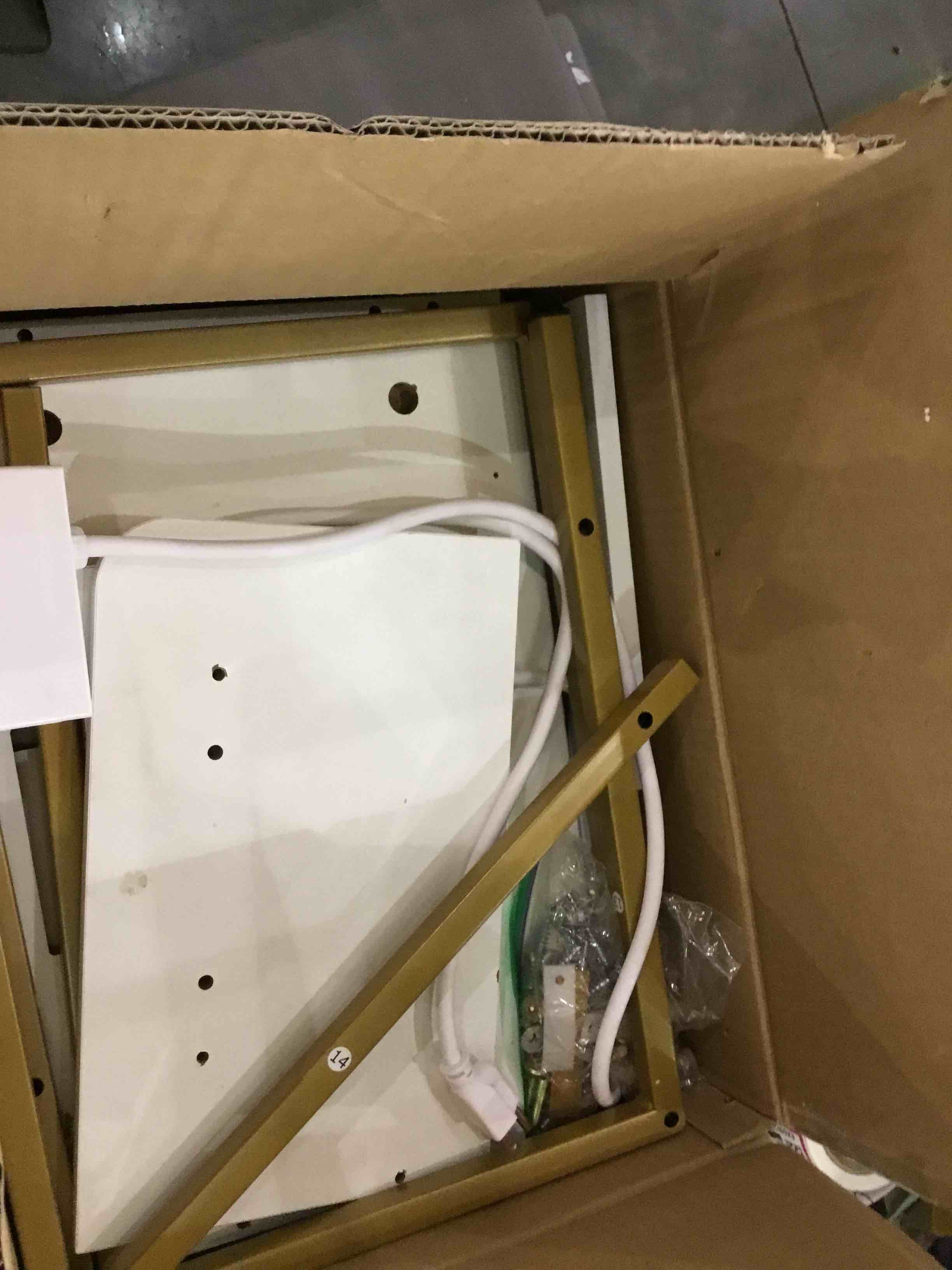 https://s3.amazonaws.com/lotting-images-prod/bidfta/EXS00757060_1703088112179.jpeg