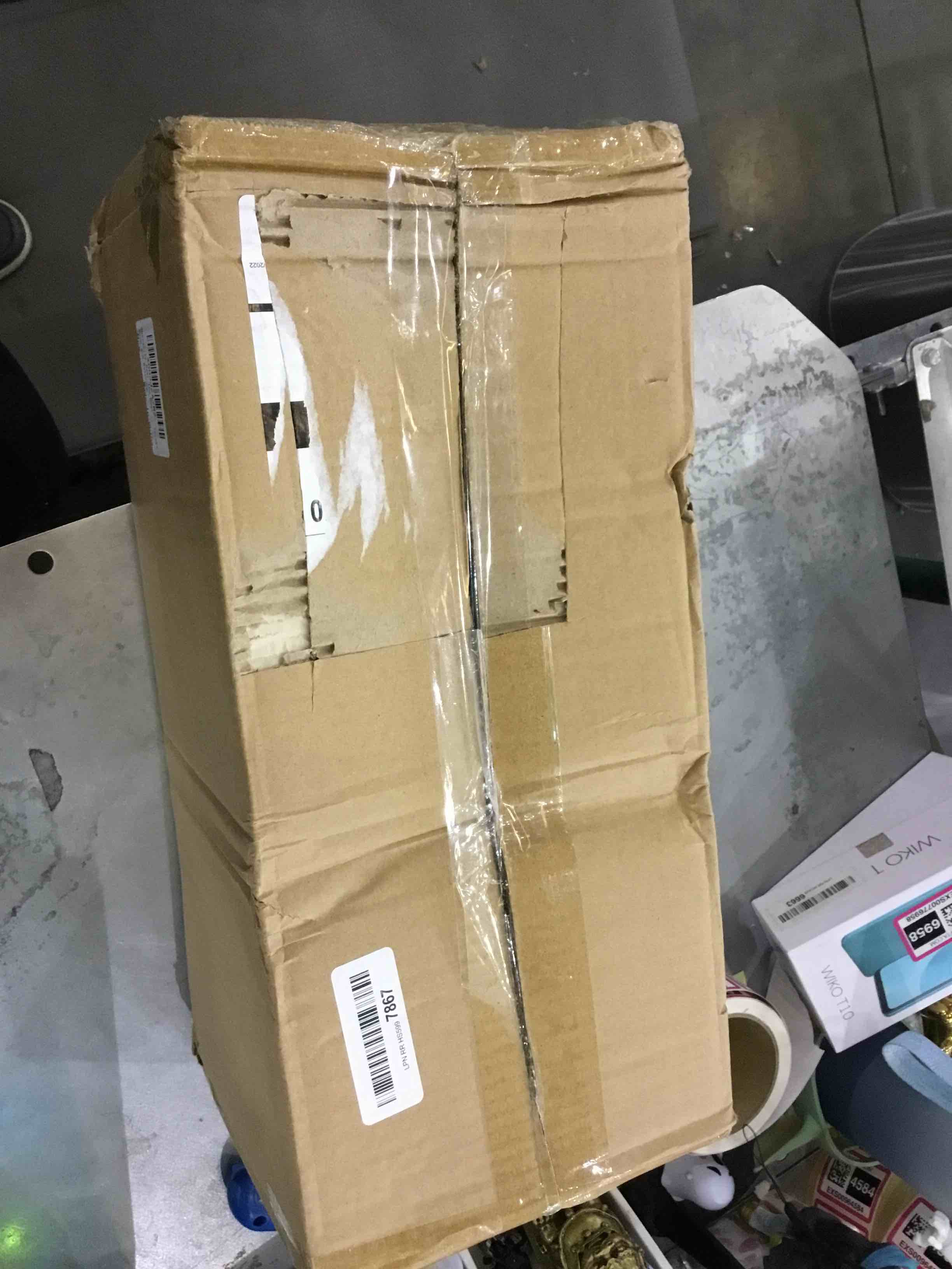 https://s3.amazonaws.com/lotting-images-prod/bidfta/EXS00757069_1703089715048.jpeg