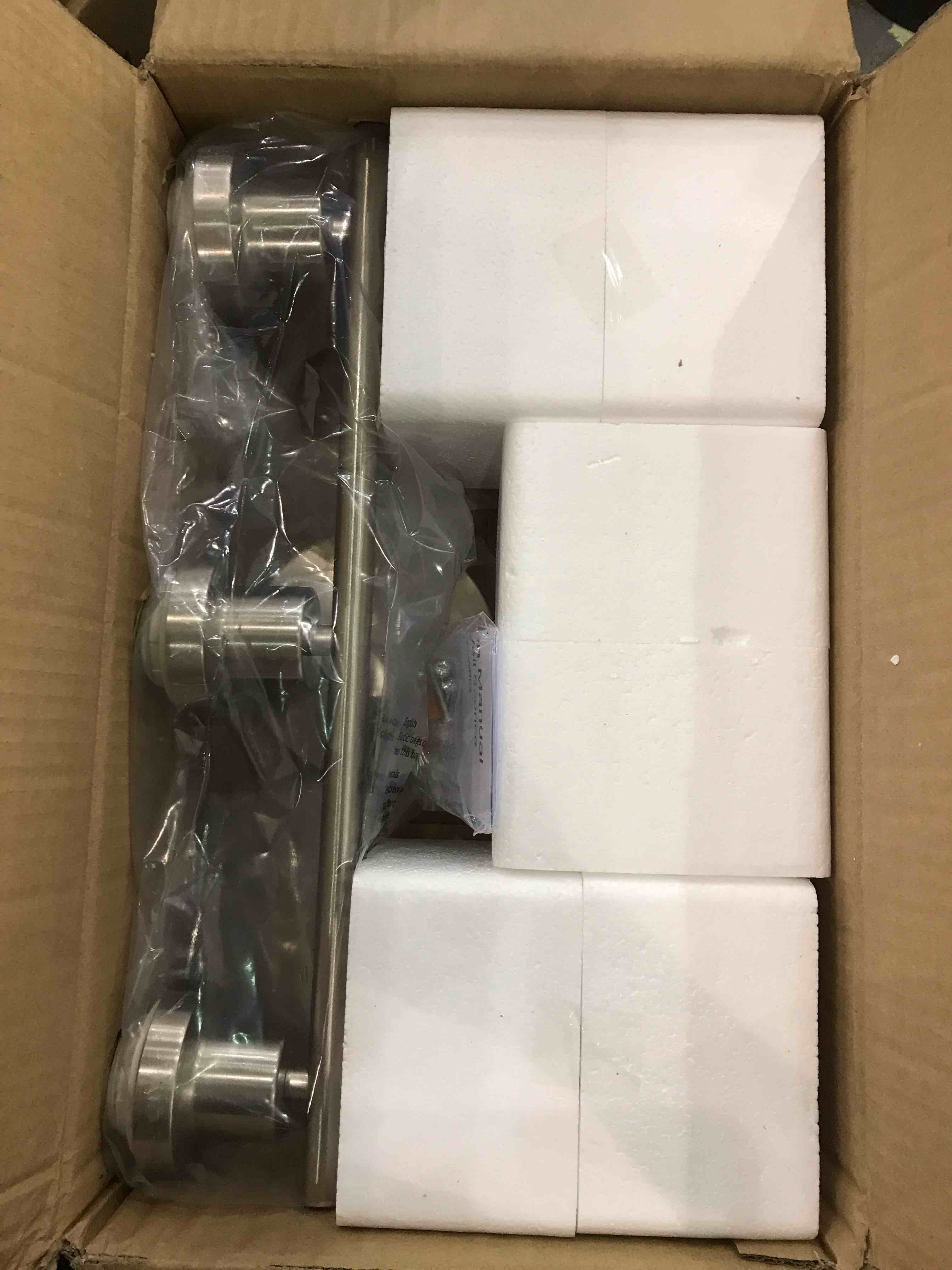 https://s3.amazonaws.com/lotting-images-prod/bidfta/EXS00757277_1703252389823.jpeg