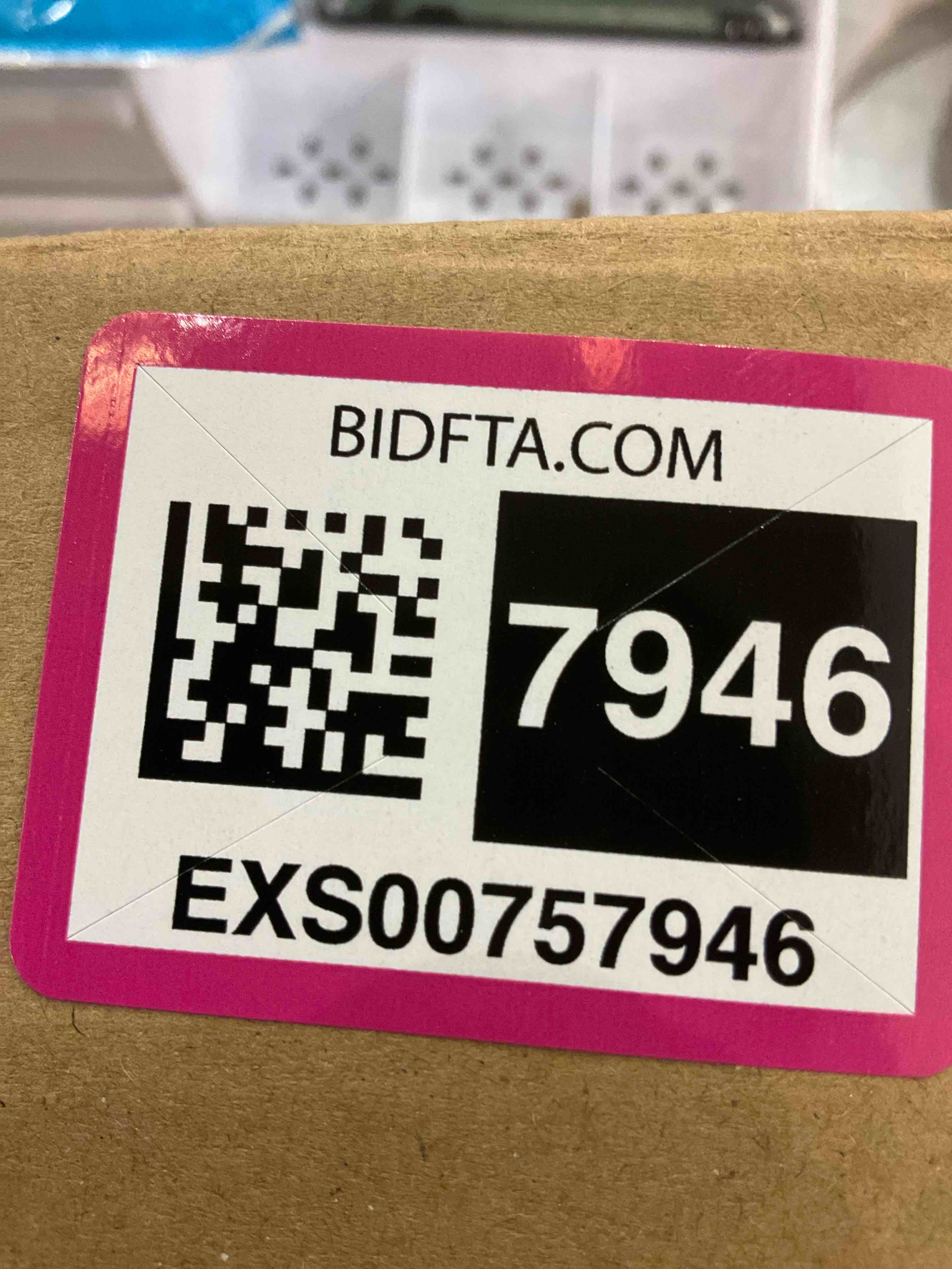 https://s3.amazonaws.com/lotting-images-prod/bidfta/EXS00757946_1702577701278.jpeg