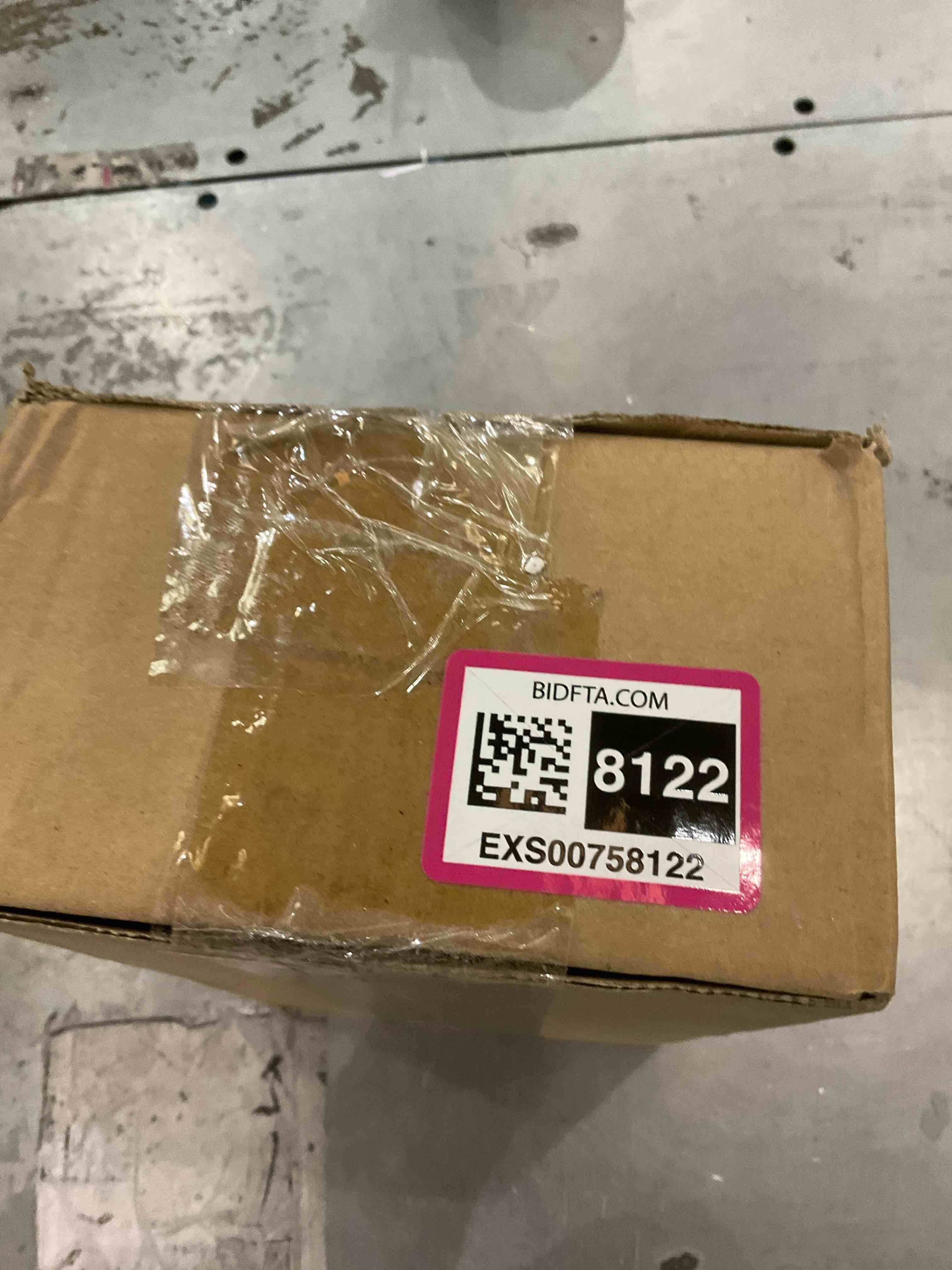 https://s3.amazonaws.com/lotting-images-prod/bidfta/EXS00758122_1703184387195.jpeg