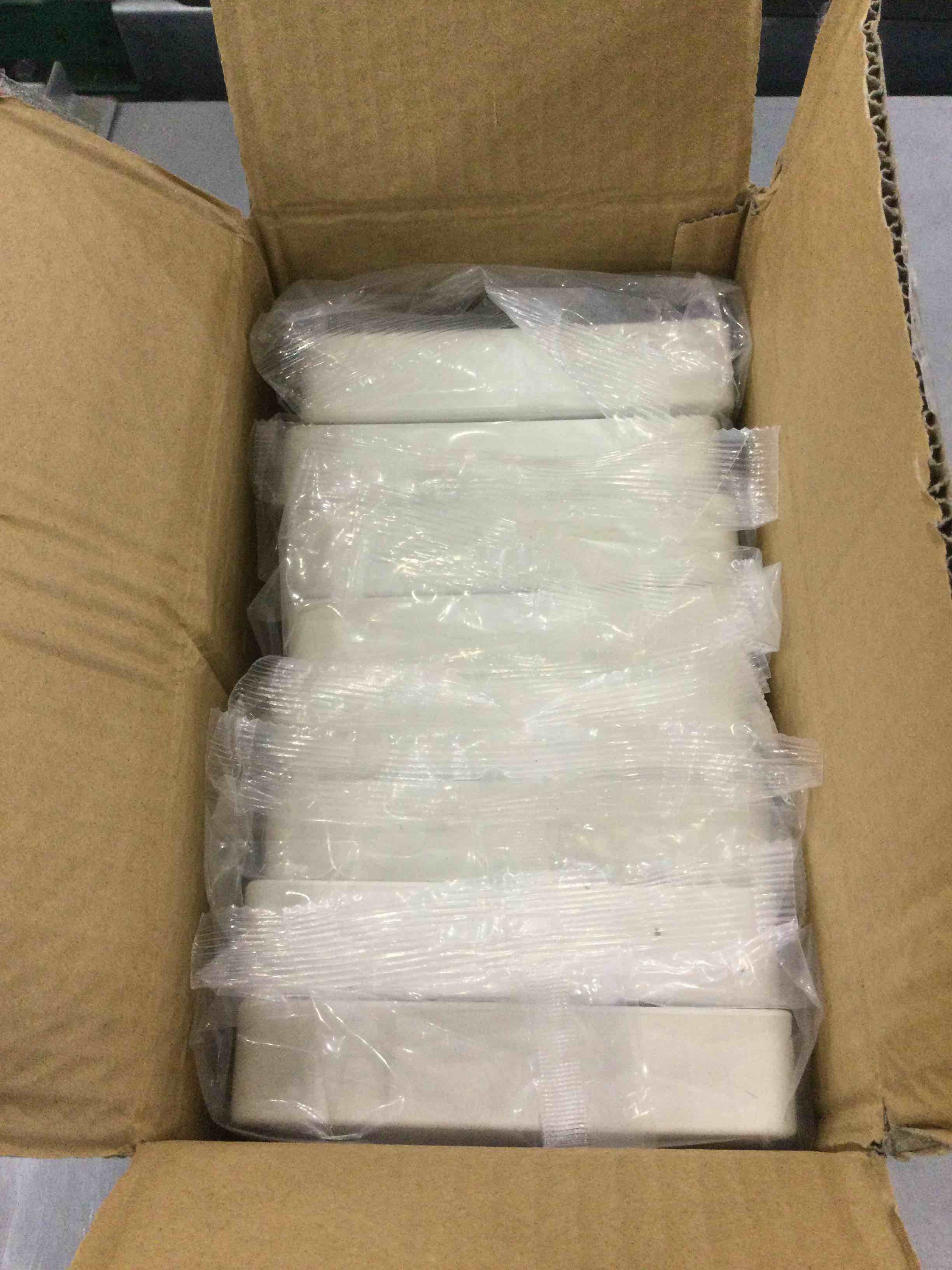 https://s3.amazonaws.com/lotting-images-prod/bidfta/EXS00758731_1702561214126.jpeg