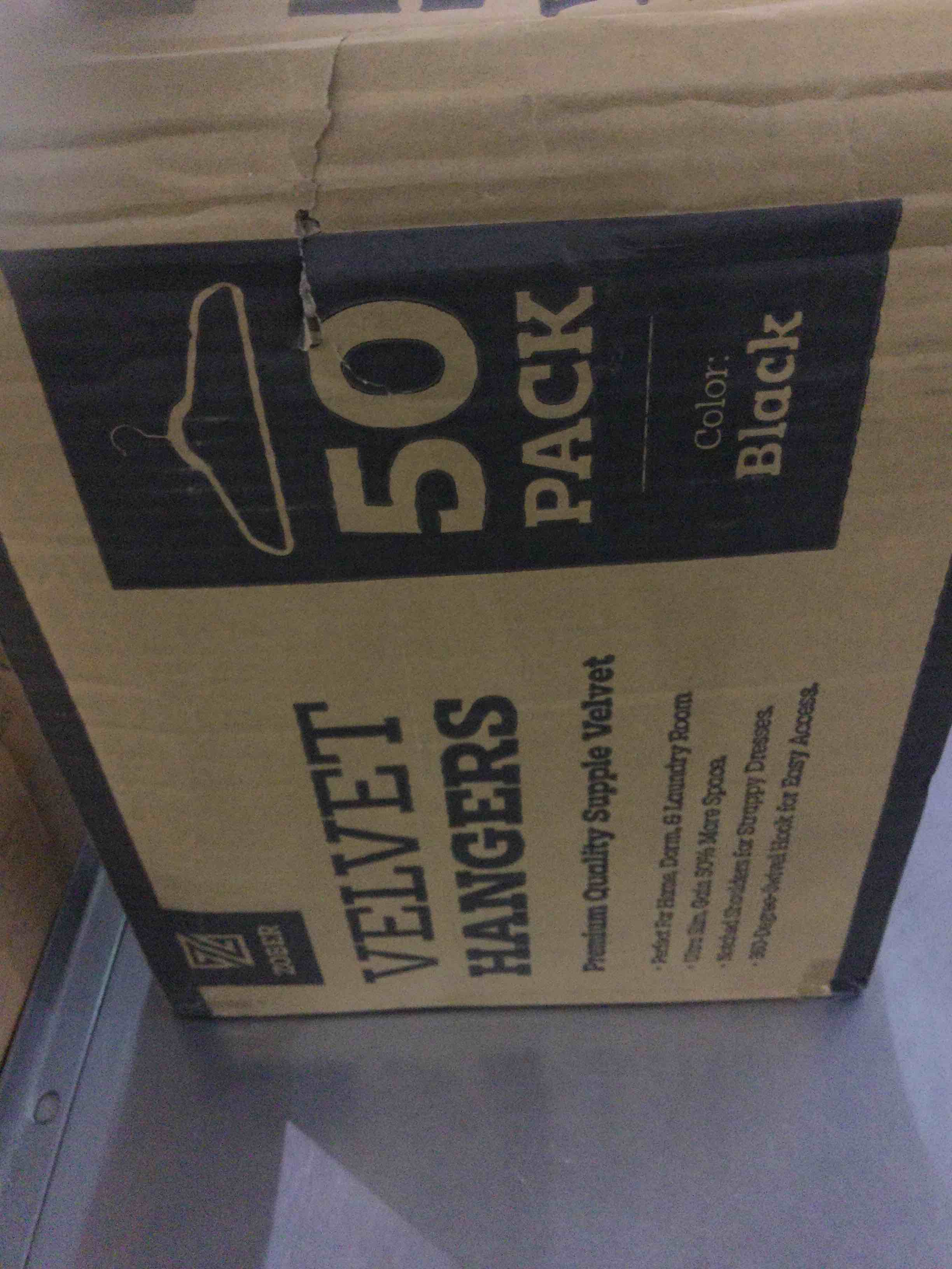 https://s3.amazonaws.com/lotting-images-prod/bidfta/EXS00758918_1702646983313.jpeg