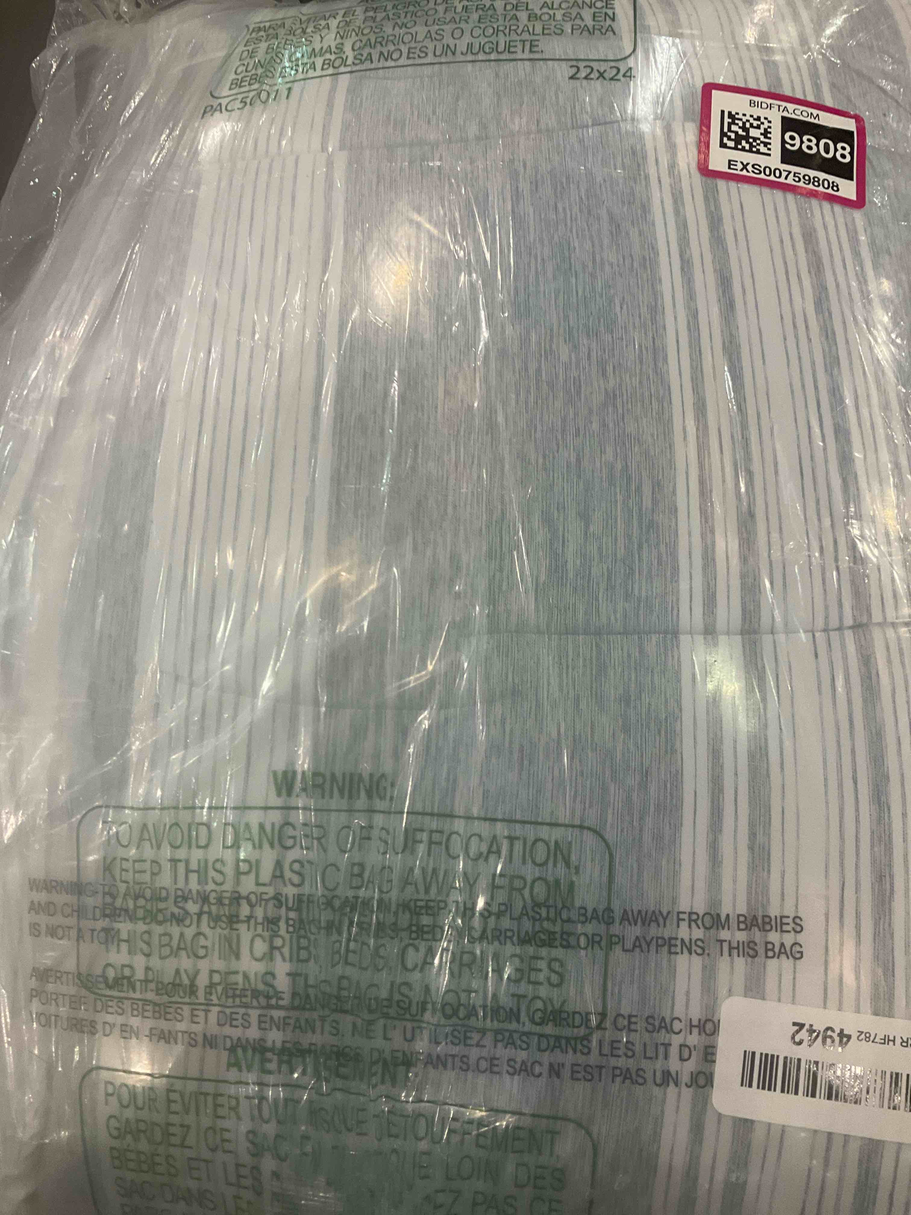 https://s3.amazonaws.com/lotting-images-prod/bidfta/EXS00759808_1703016893439.jpeg