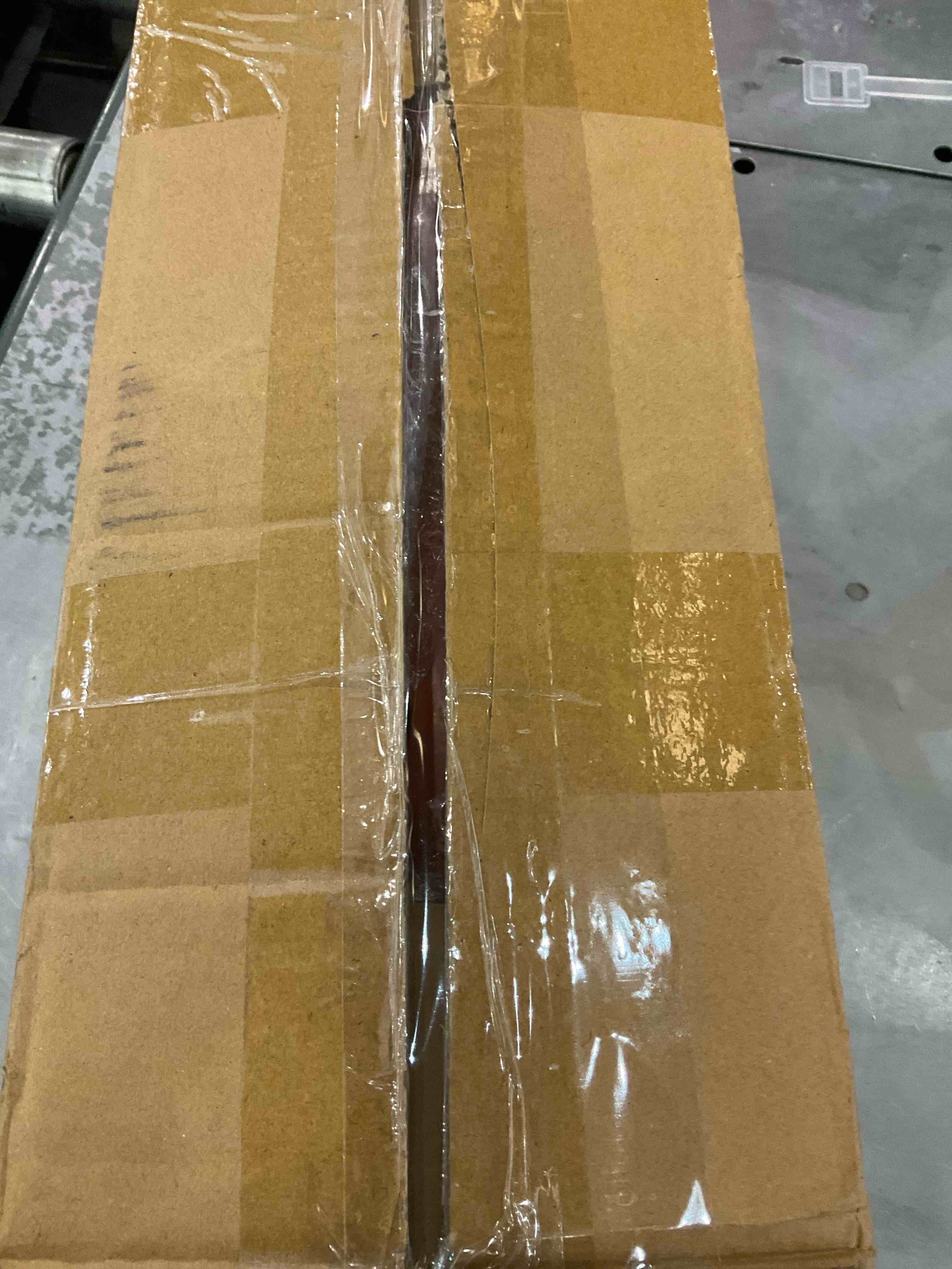 https://s3.amazonaws.com/lotting-images-prod/bidfta/EXS00759901_1703085606950.jpeg