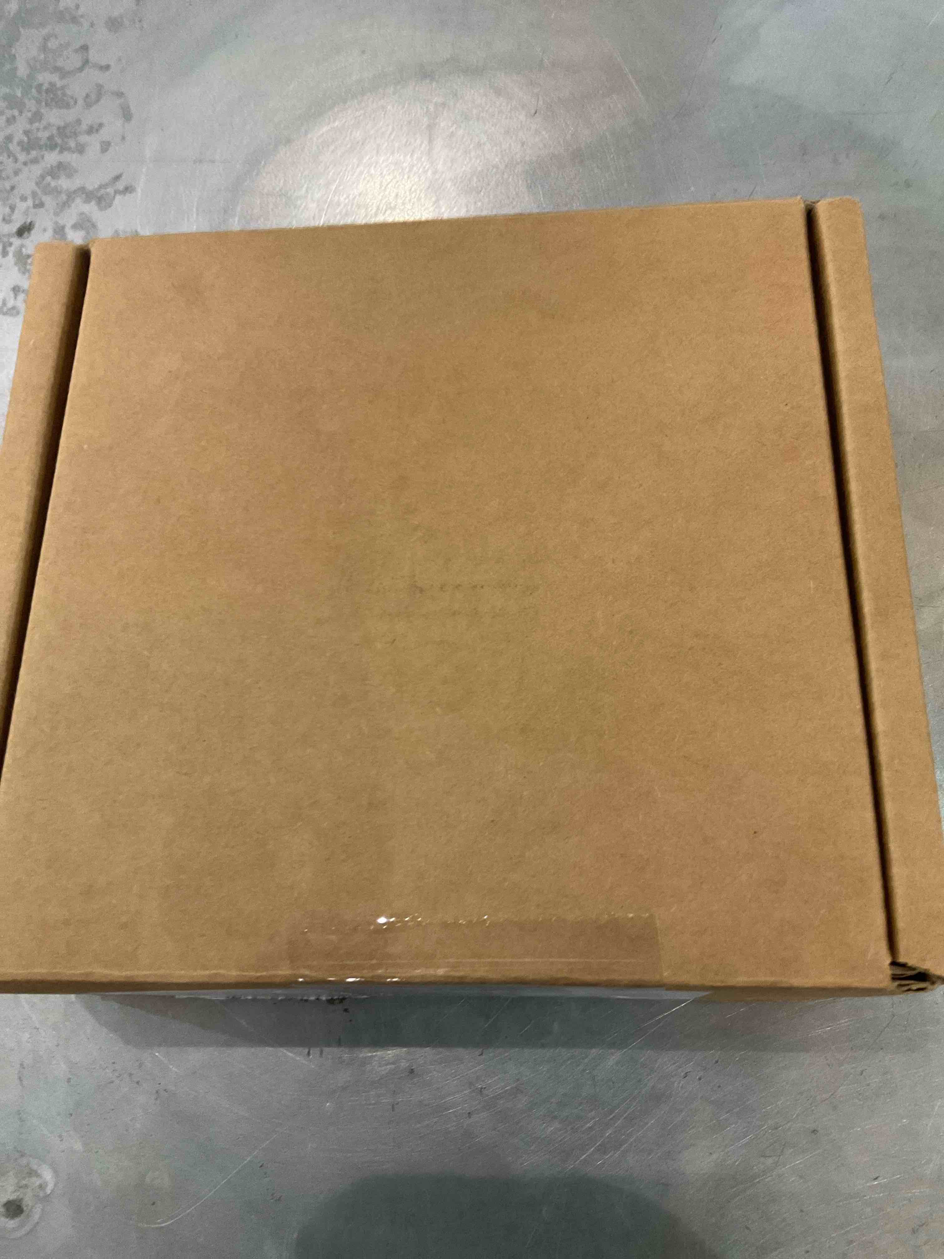 https://s3.amazonaws.com/lotting-images-prod/bidfta/EXS00759953_1703095252812.jpeg