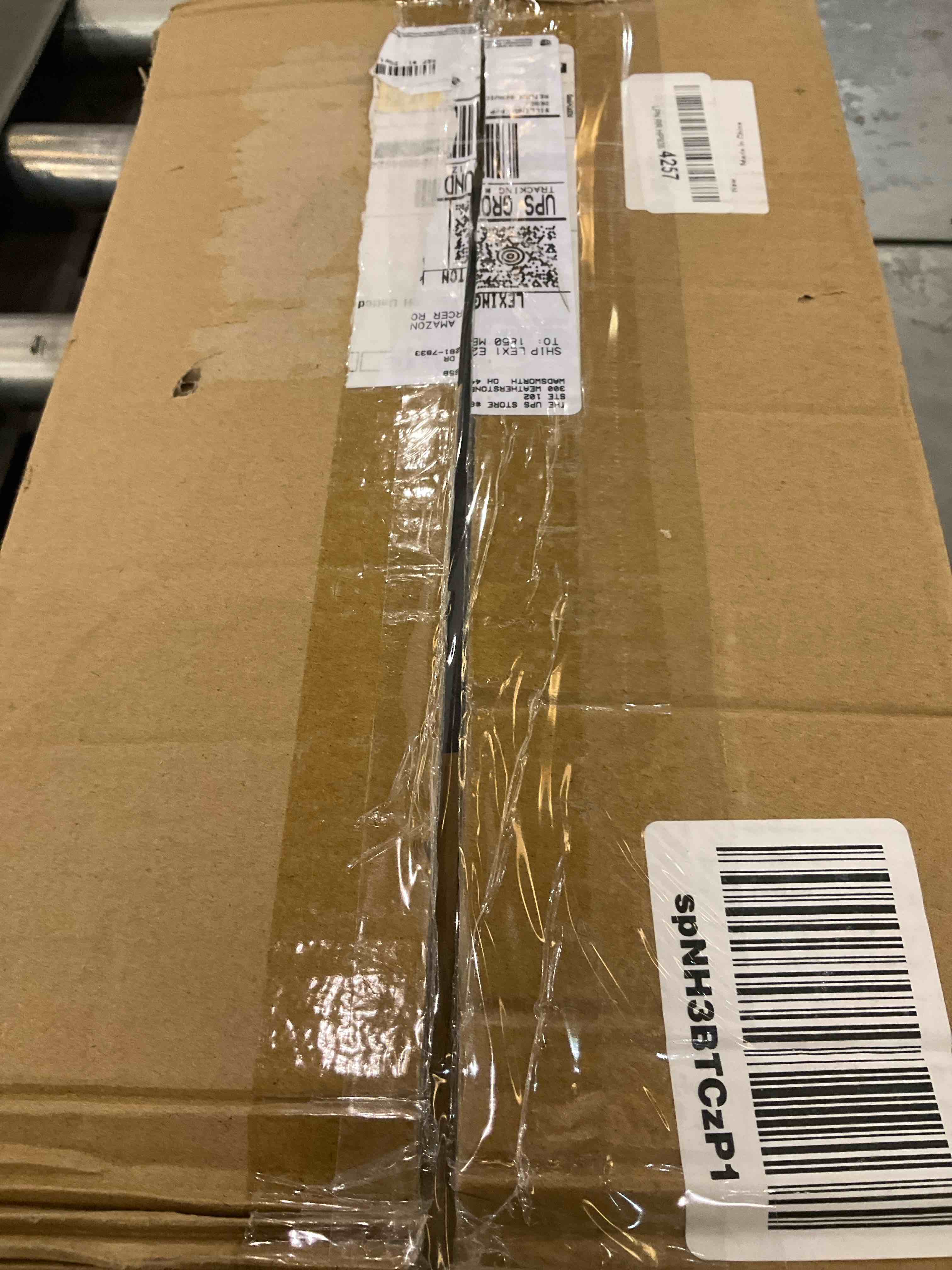 https://s3.amazonaws.com/lotting-images-prod/bidfta/EXS00759955_1703095452803.jpeg