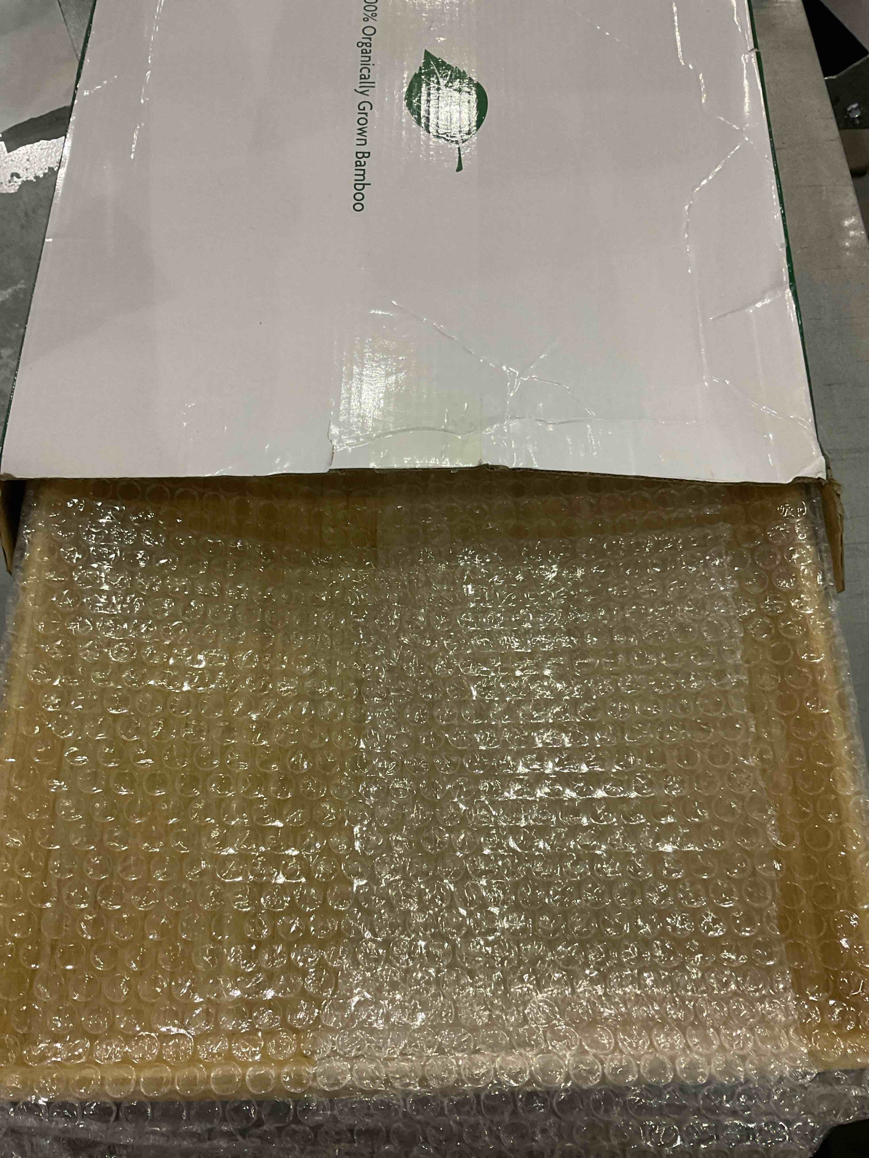 https://s3.amazonaws.com/lotting-images-prod/bidfta/EXS00760368_1701434592996.jpeg