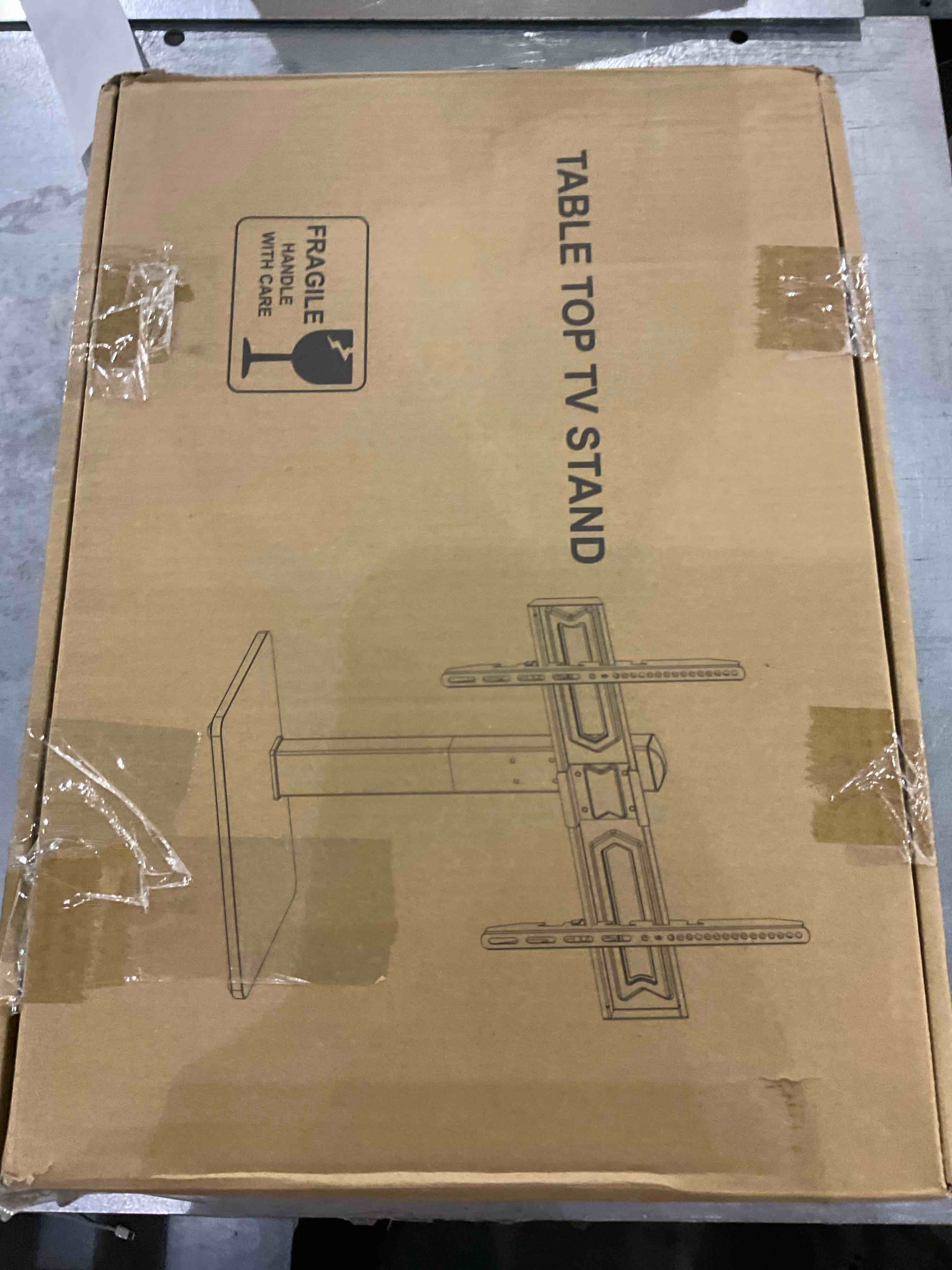 https://s3.amazonaws.com/lotting-images-prod/bidfta/EXS00760369_1701434704109.jpeg