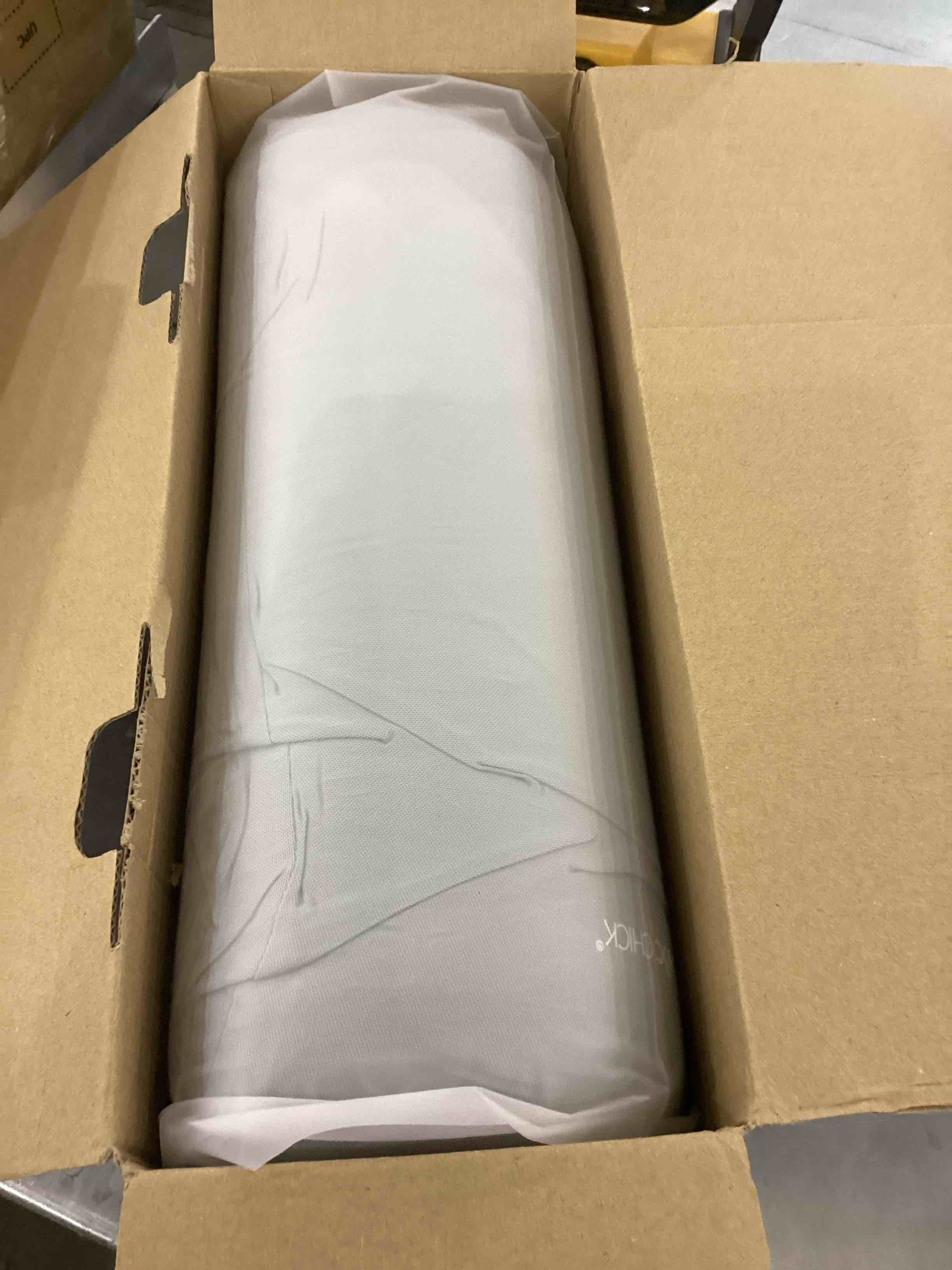 https://s3.amazonaws.com/lotting-images-prod/bidfta/EXS00760682_1701718815146.jpeg