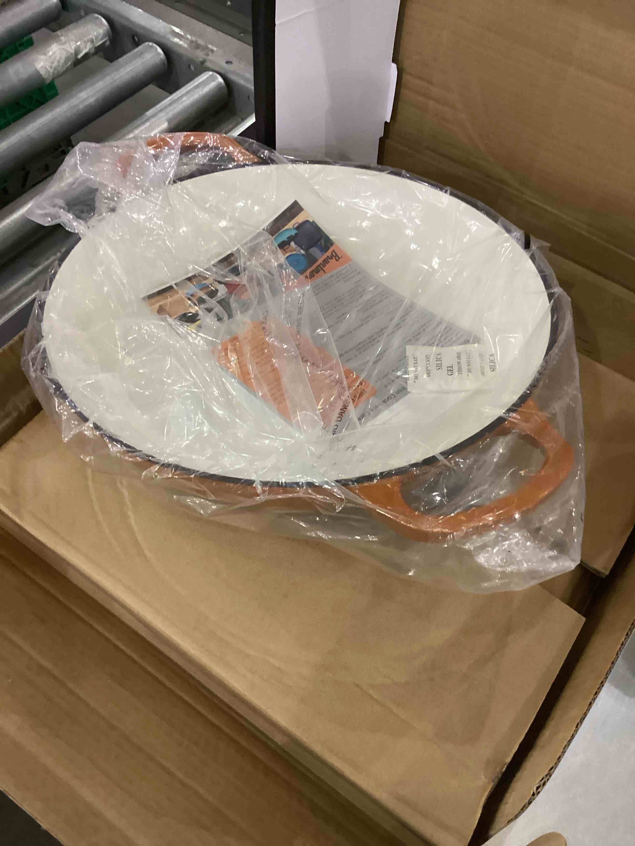 https://s3.amazonaws.com/lotting-images-prod/bidfta/EXS00760687_1701719455074.jpeg
