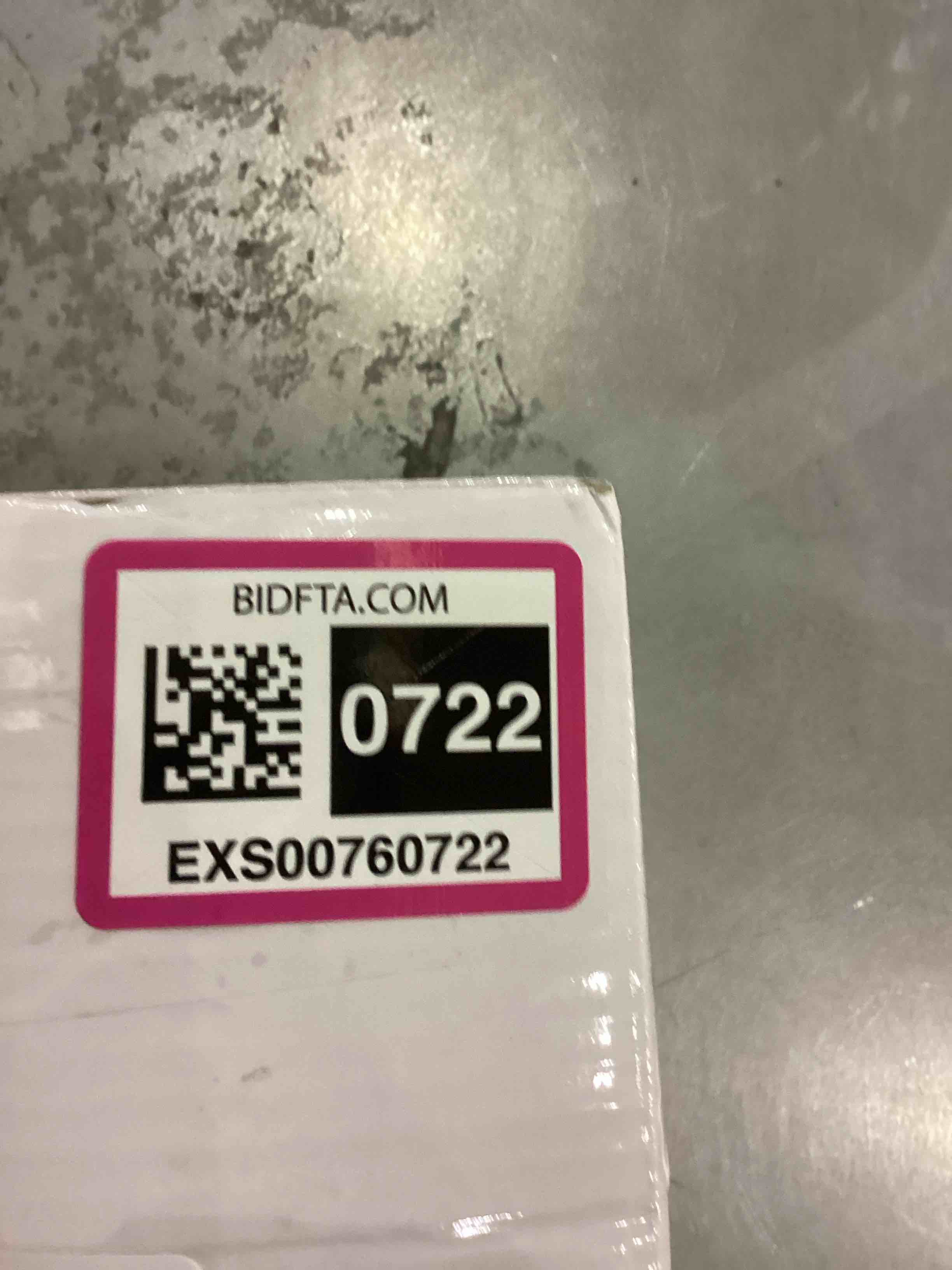 https://s3.amazonaws.com/lotting-images-prod/bidfta/EXS00760722_1701782189634.jpeg