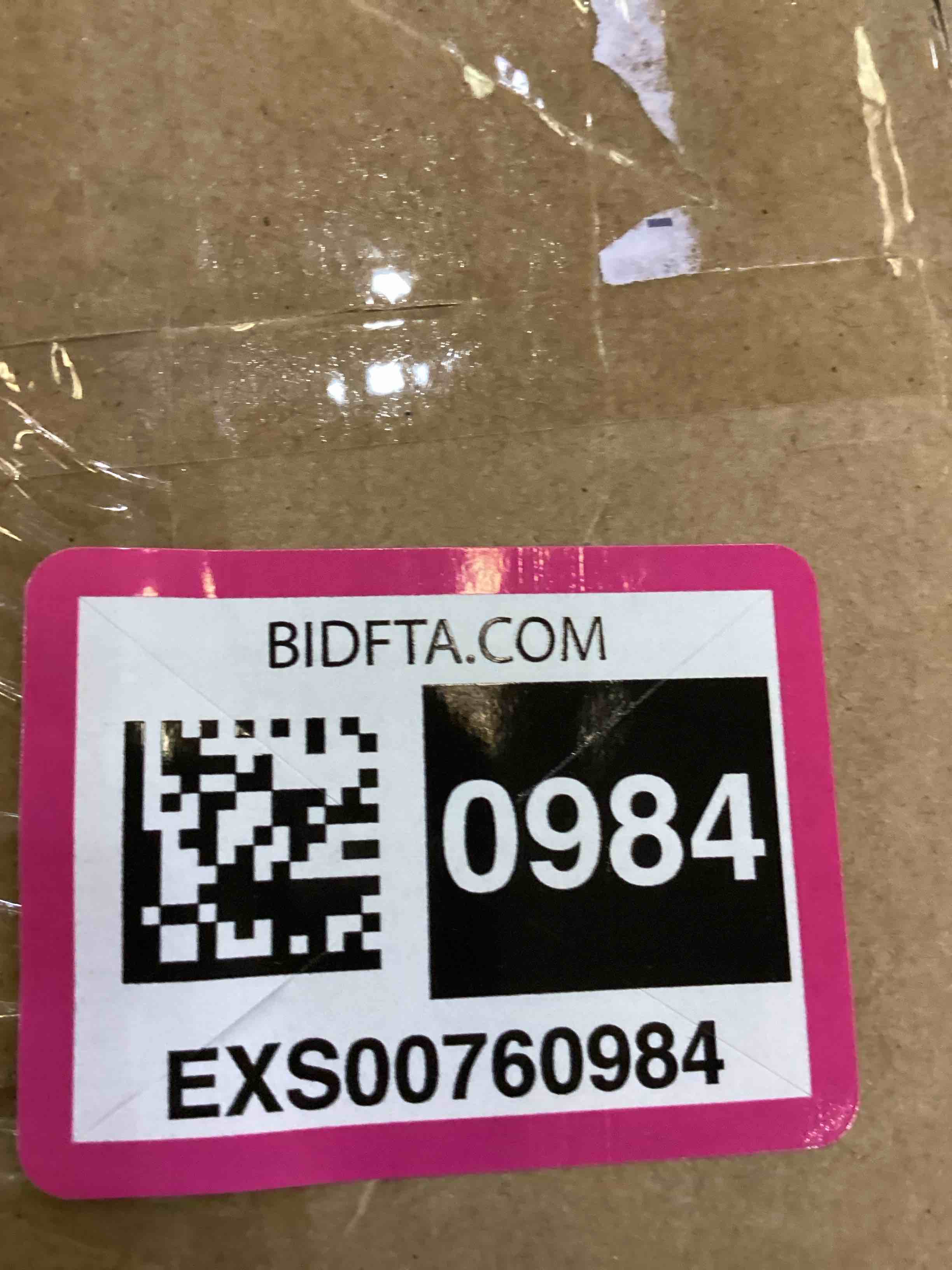https://s3.amazonaws.com/lotting-images-prod/bidfta/EXS00760984_1701888894468.jpeg
