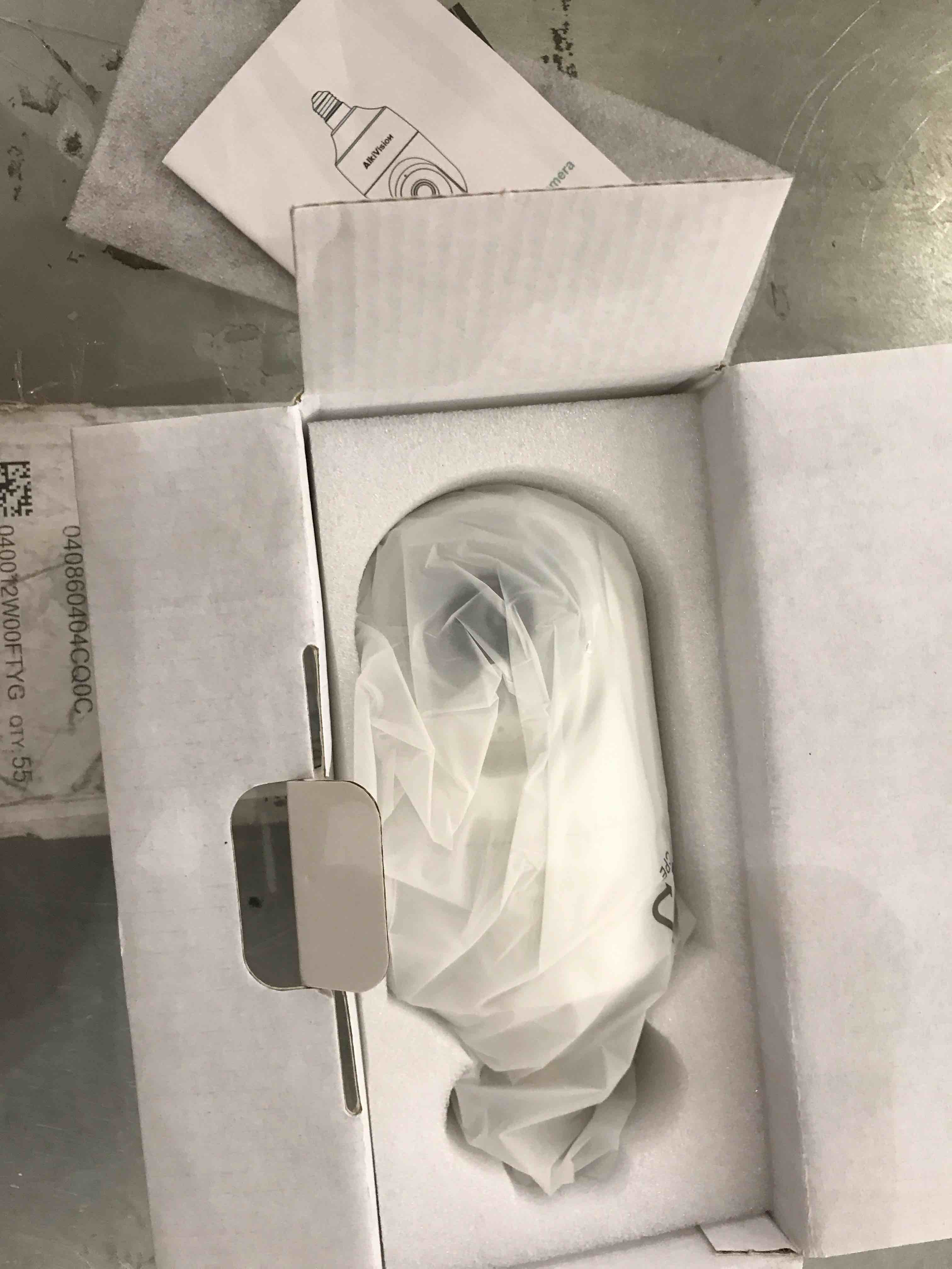 https://s3.amazonaws.com/lotting-images-prod/bidfta/EXS00761472_1701360298430.jpeg