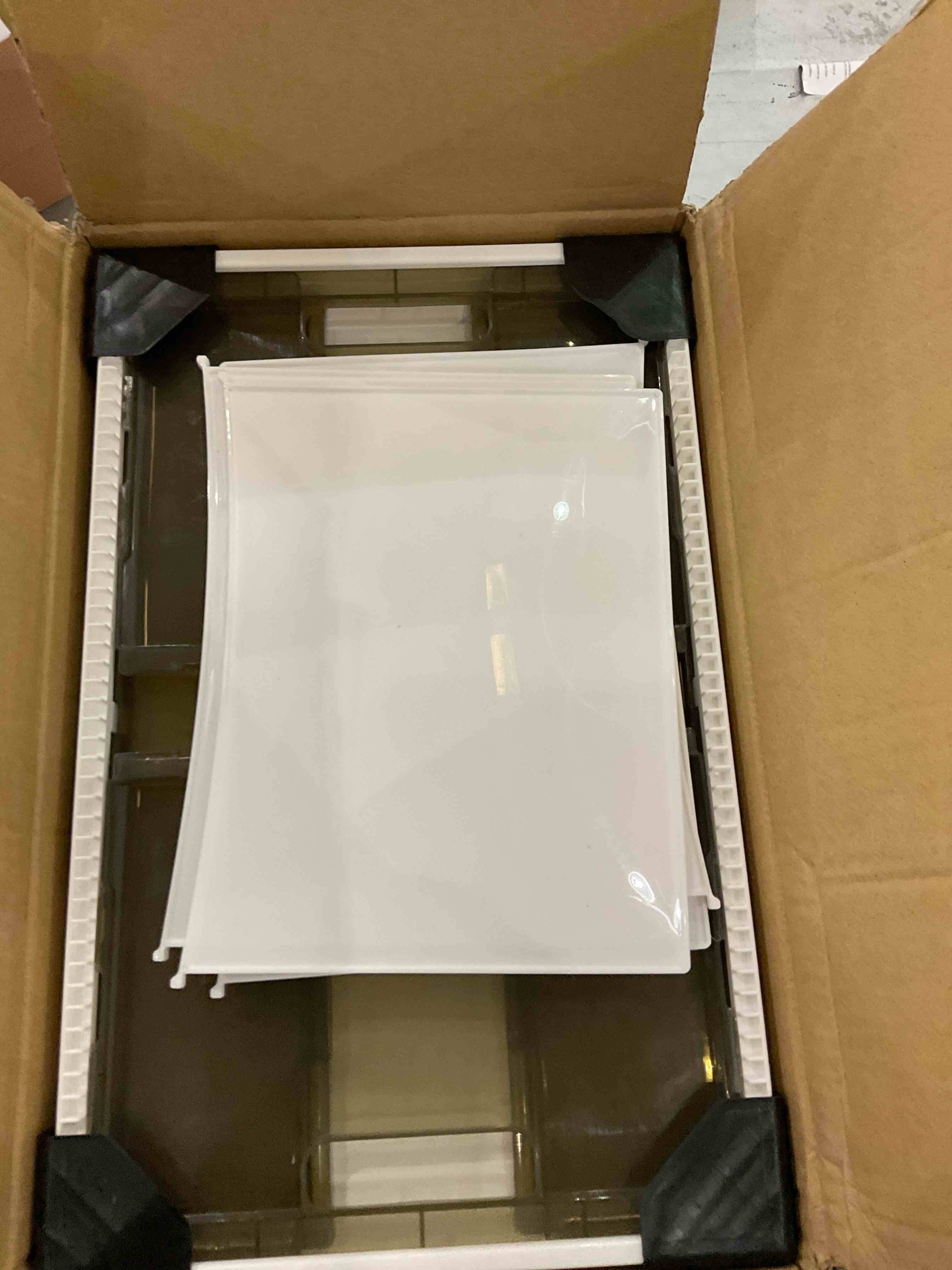 https://s3.amazonaws.com/lotting-images-prod/bidfta/EXS00761771_1701268891045.jpeg
