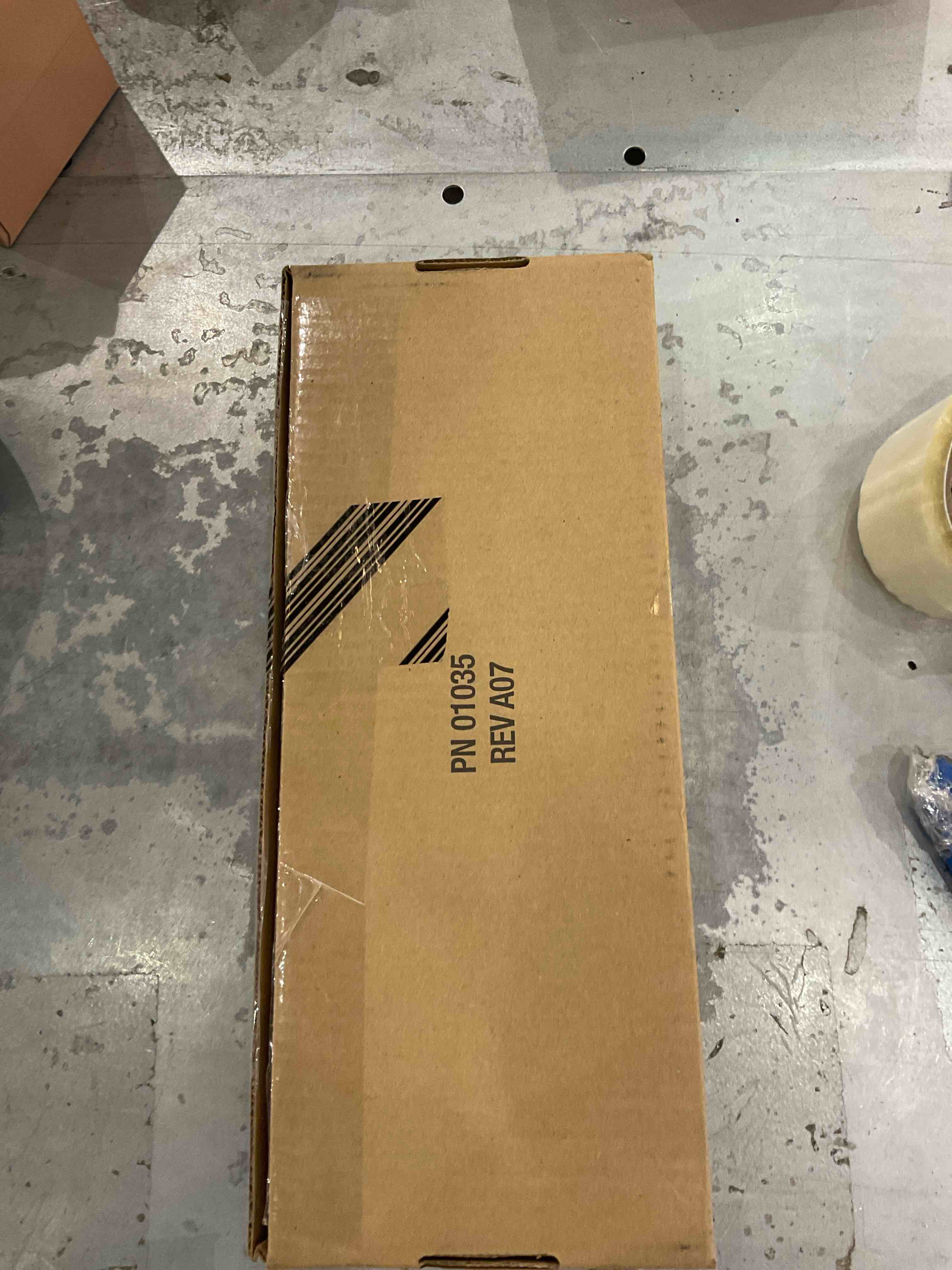 https://s3.amazonaws.com/lotting-images-prod/bidfta/EXS00761775_1701269449766.jpeg