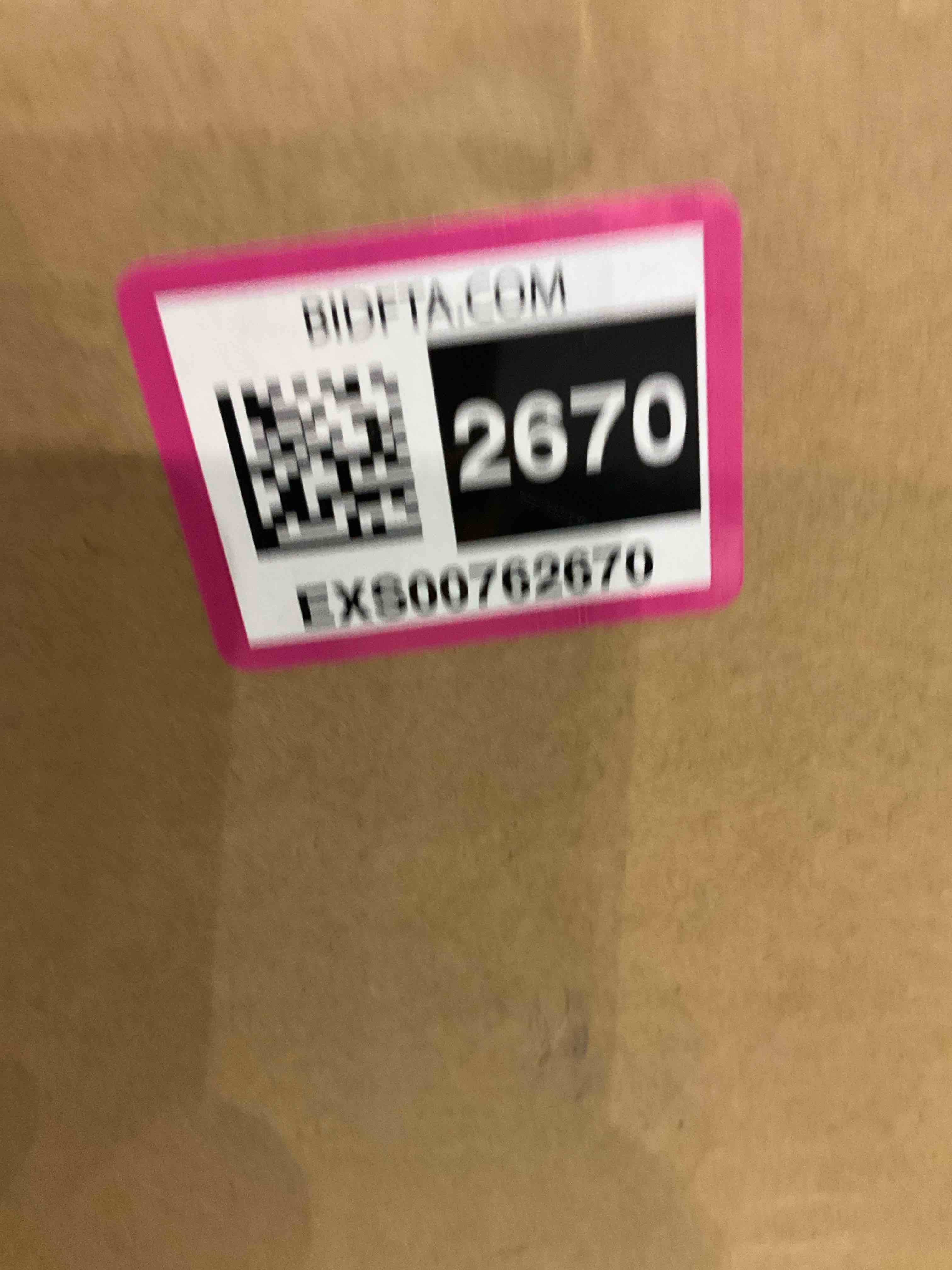 https://s3.amazonaws.com/lotting-images-prod/bidfta/EXS00762669_1702474747457.jpeg
