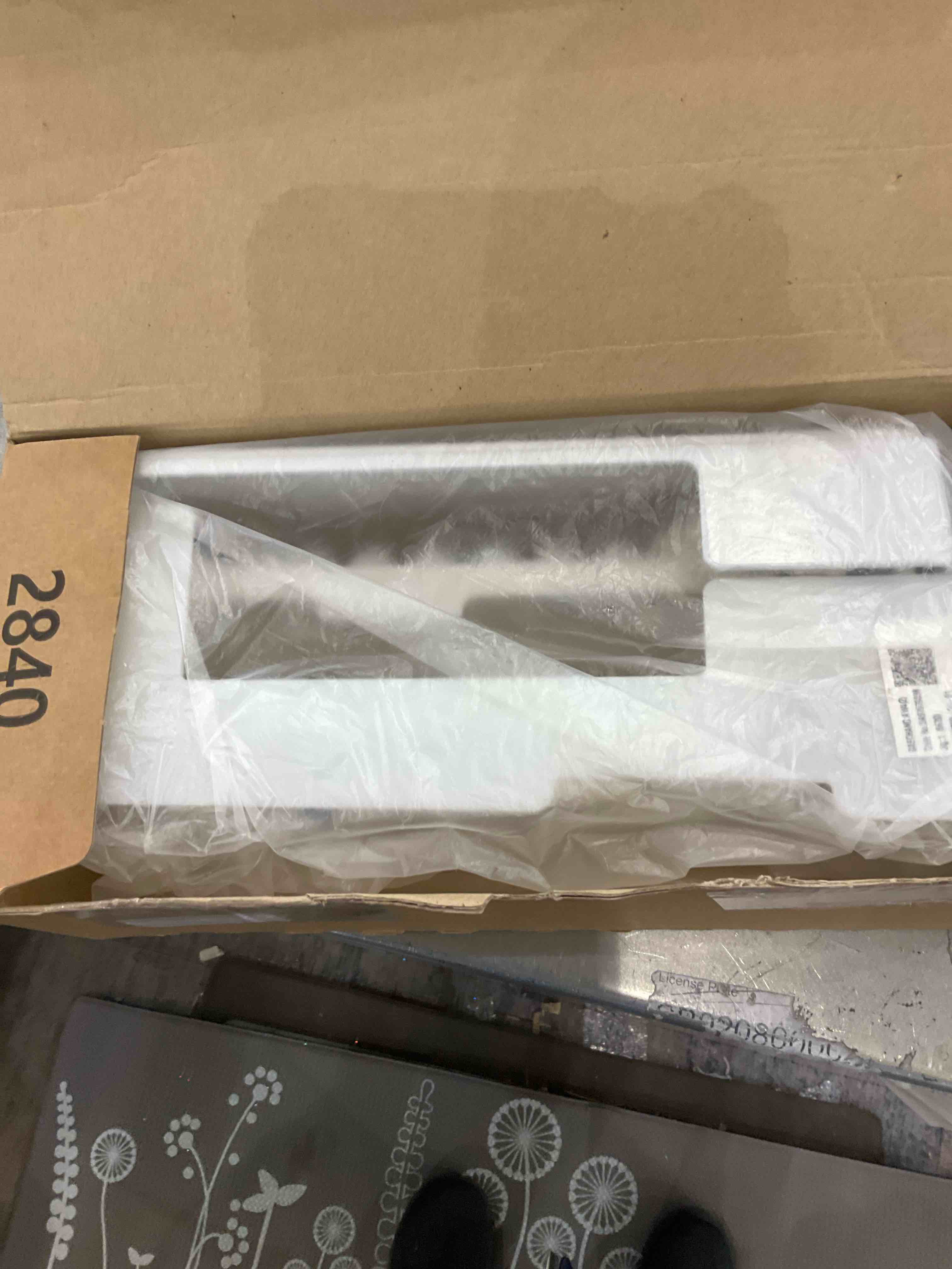 https://s3.amazonaws.com/lotting-images-prod/bidfta/EXS00763043_1702050584653.jpeg