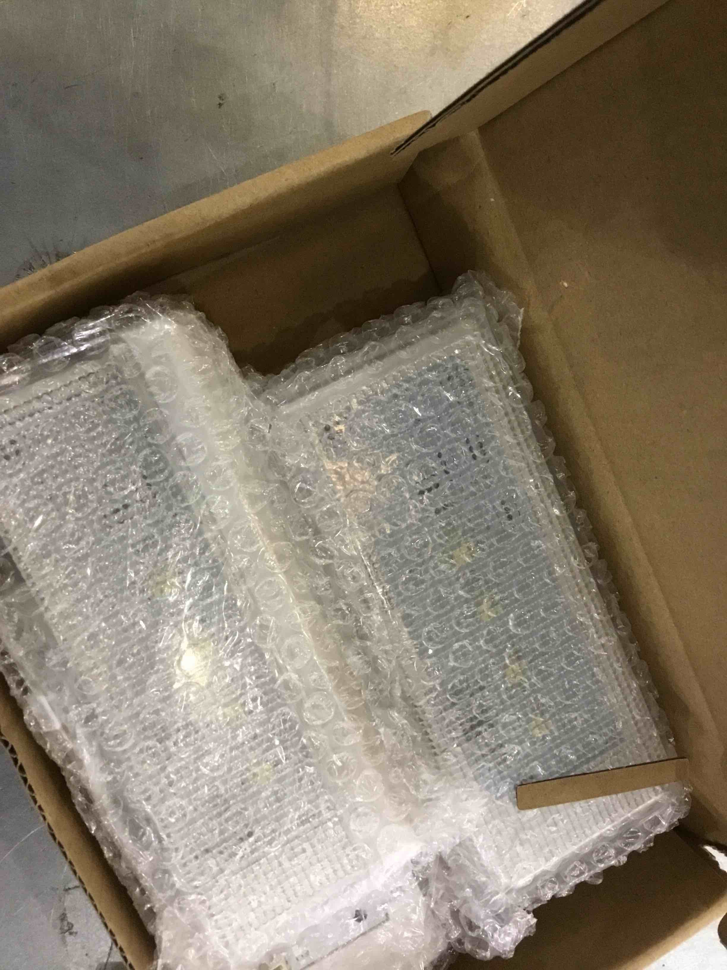 https://s3.amazonaws.com/lotting-images-prod/bidfta/EXS00763607_1703009222329.jpeg