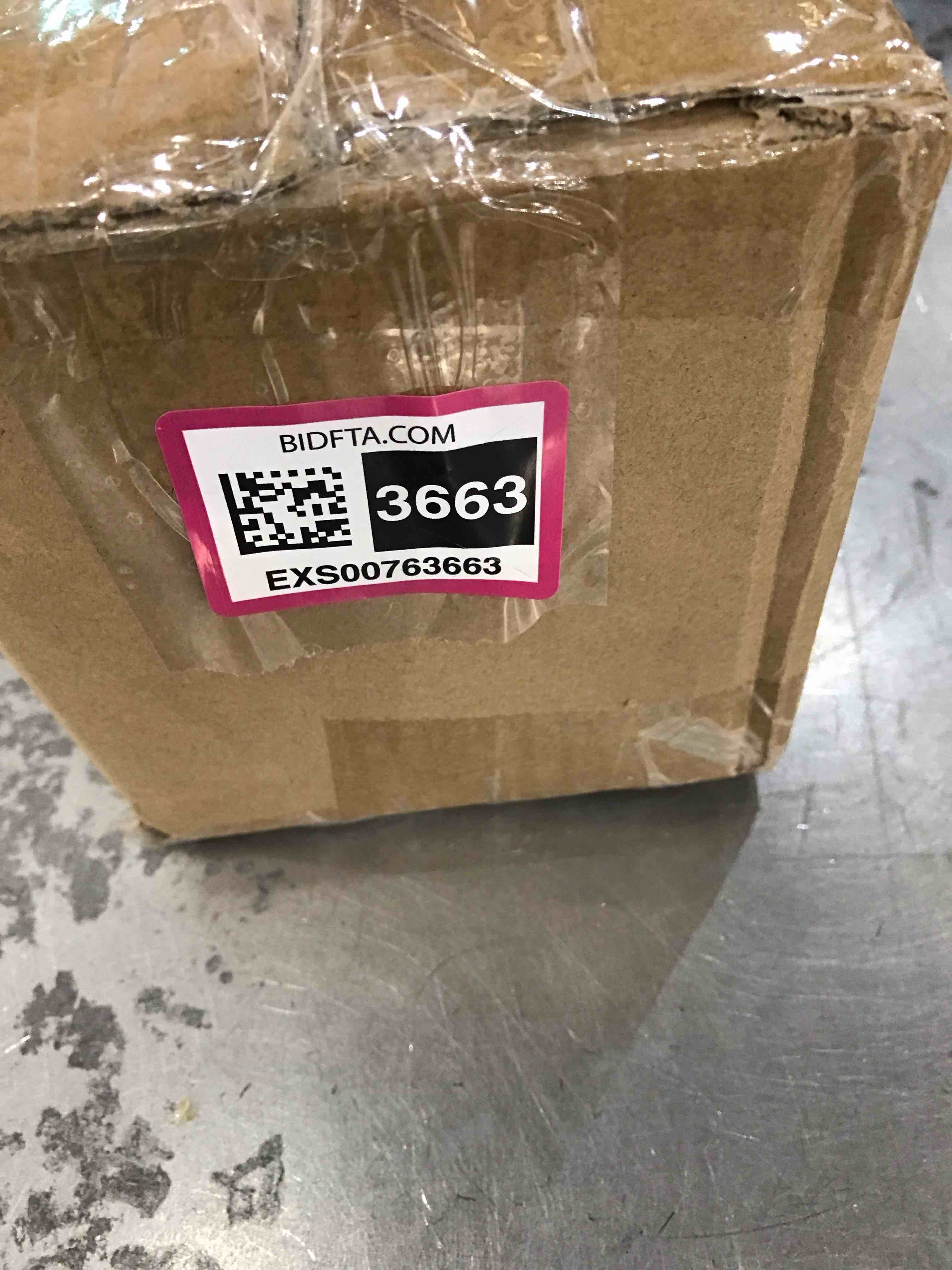 https://s3.amazonaws.com/lotting-images-prod/bidfta/EXS00763663_1704466445255.jpeg