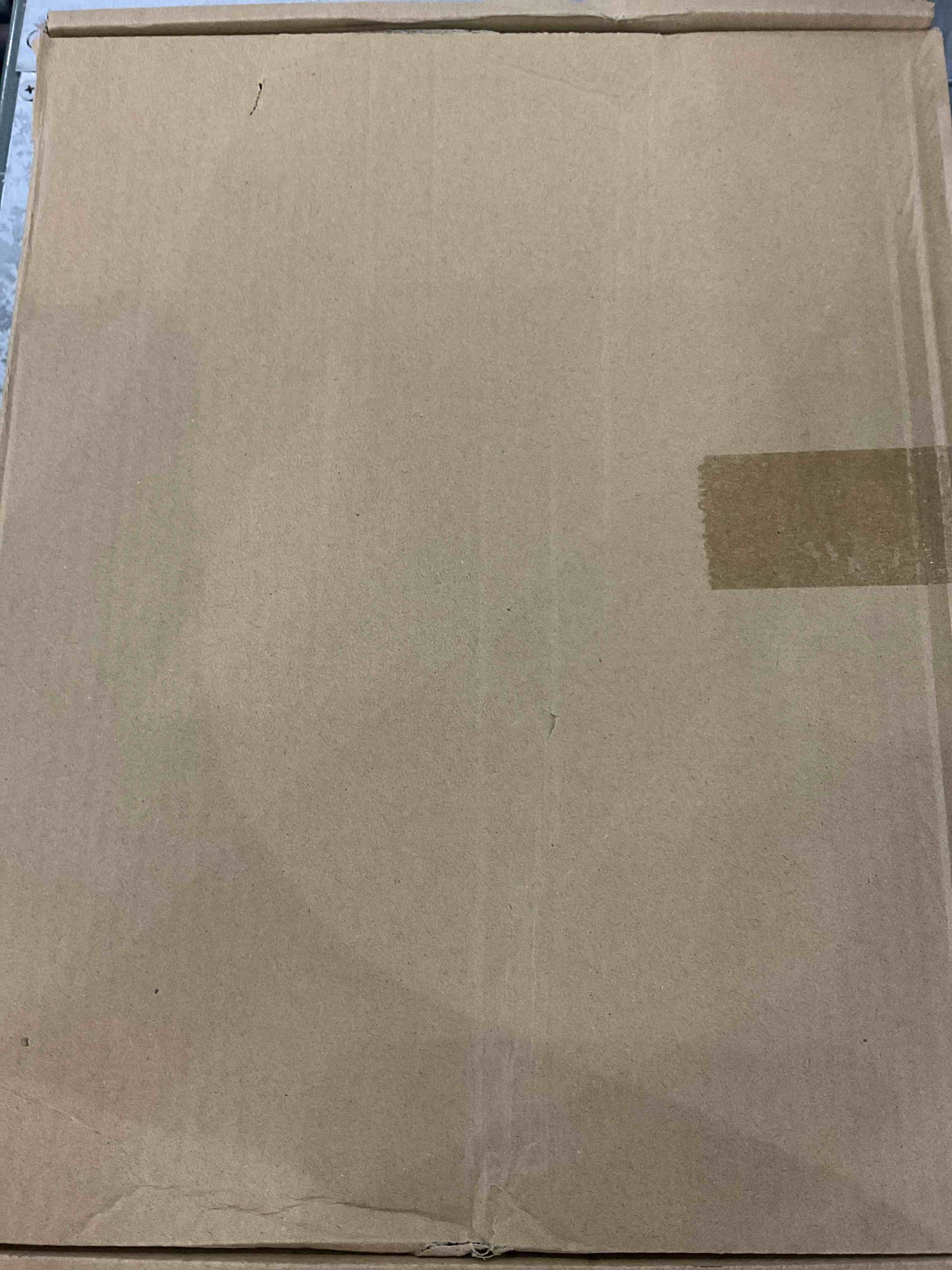 https://s3.amazonaws.com/lotting-images-prod/bidfta/EXS00764043_1700657953158.jpeg