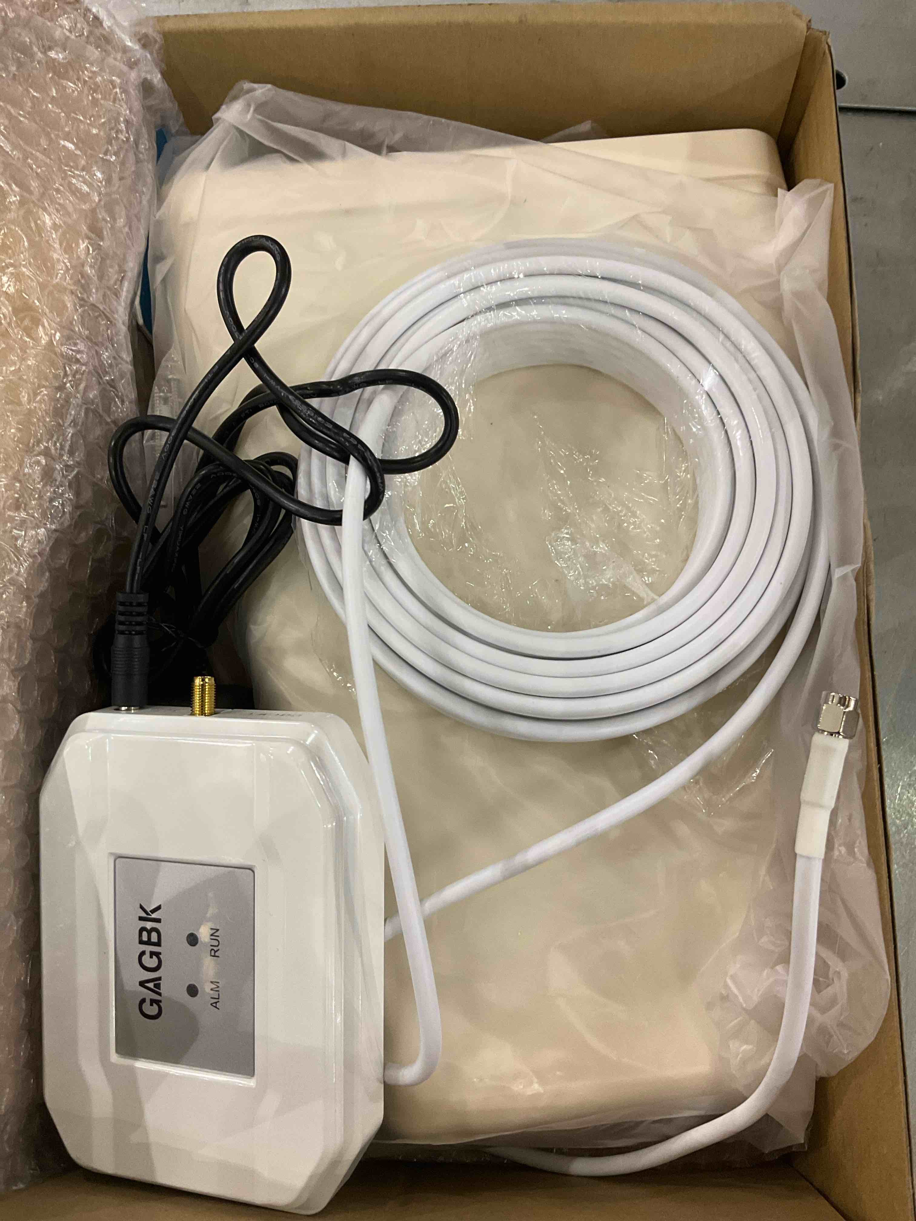 https://s3.amazonaws.com/lotting-images-prod/bidfta/EXS00764472_1701268846608.jpeg