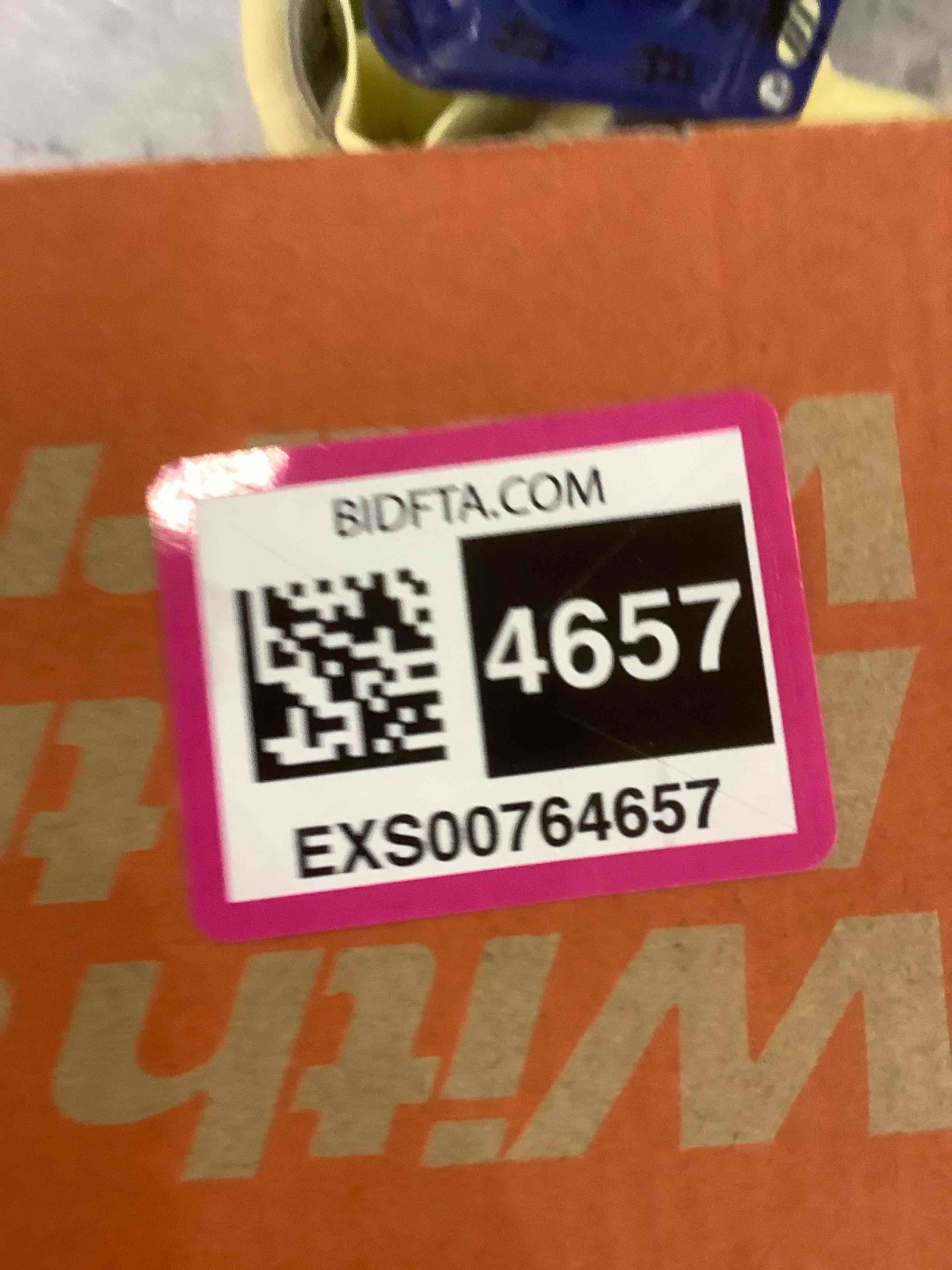 https://s3.amazonaws.com/lotting-images-prod/bidfta/EXS00764657_1701188070493.jpeg