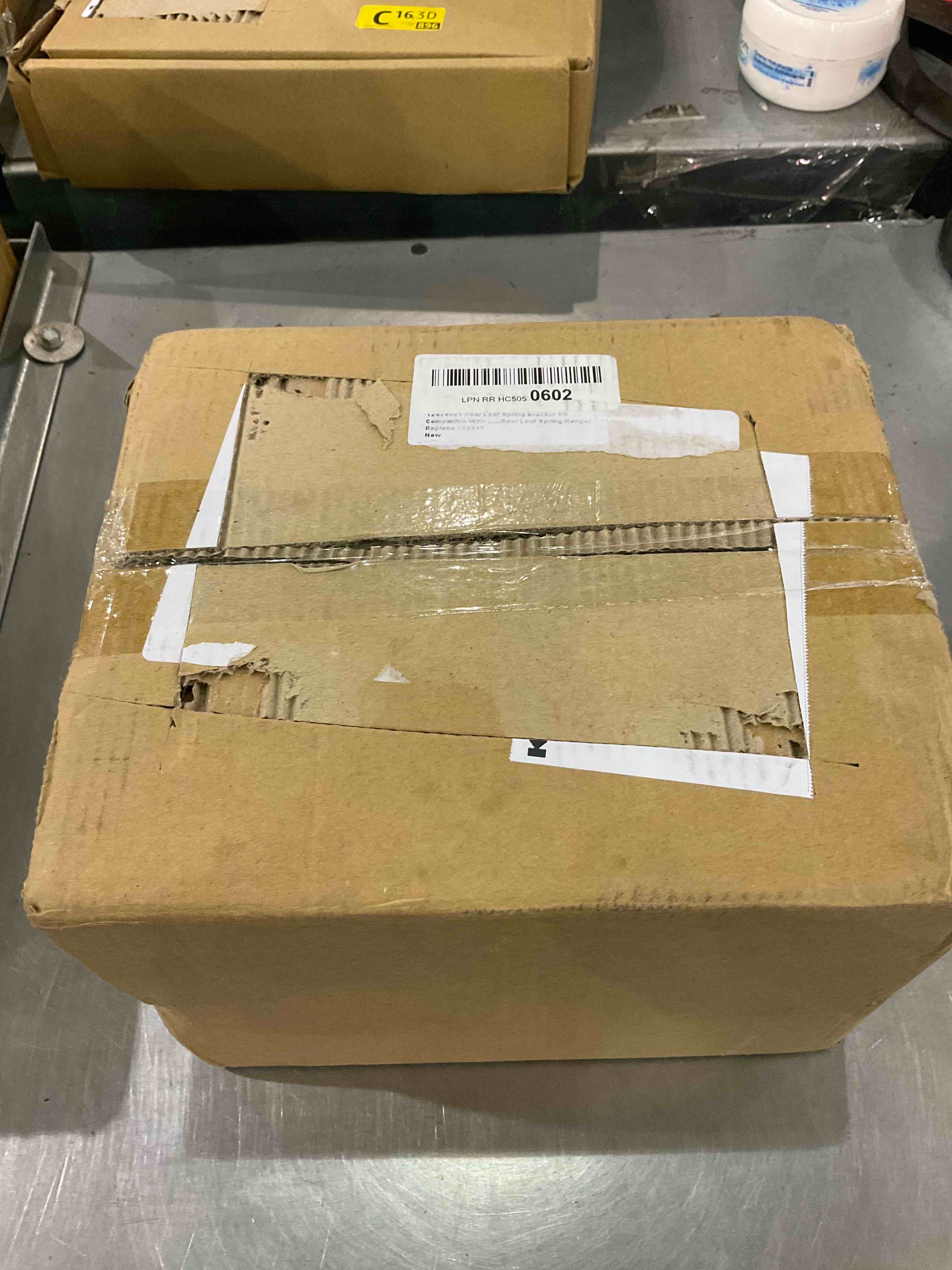 https://s3.amazonaws.com/lotting-images-prod/bidfta/EXS00765093_1700664518163.jpeg