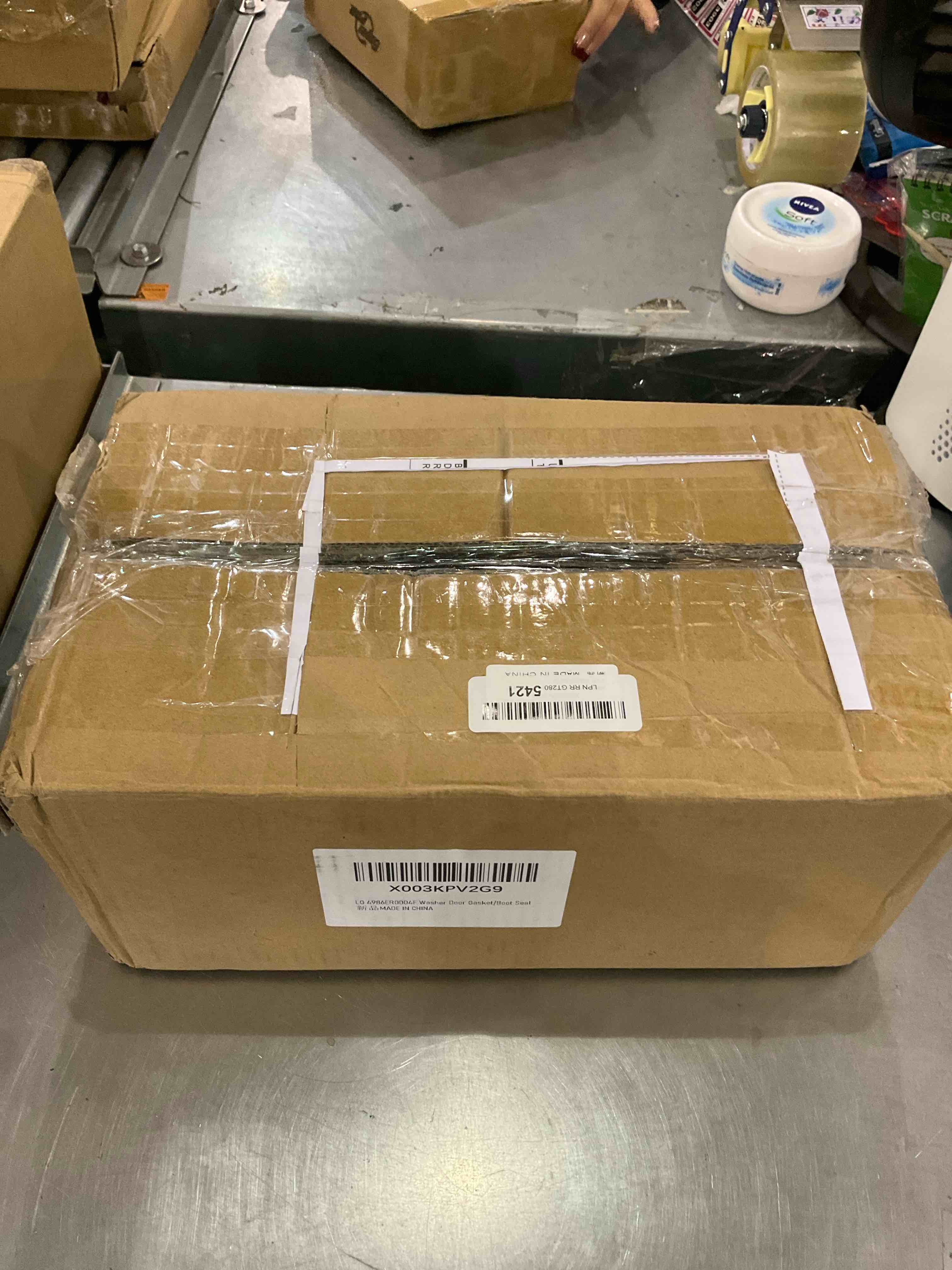 https://s3.amazonaws.com/lotting-images-prod/bidfta/EXS00765108_1700665753053.jpeg