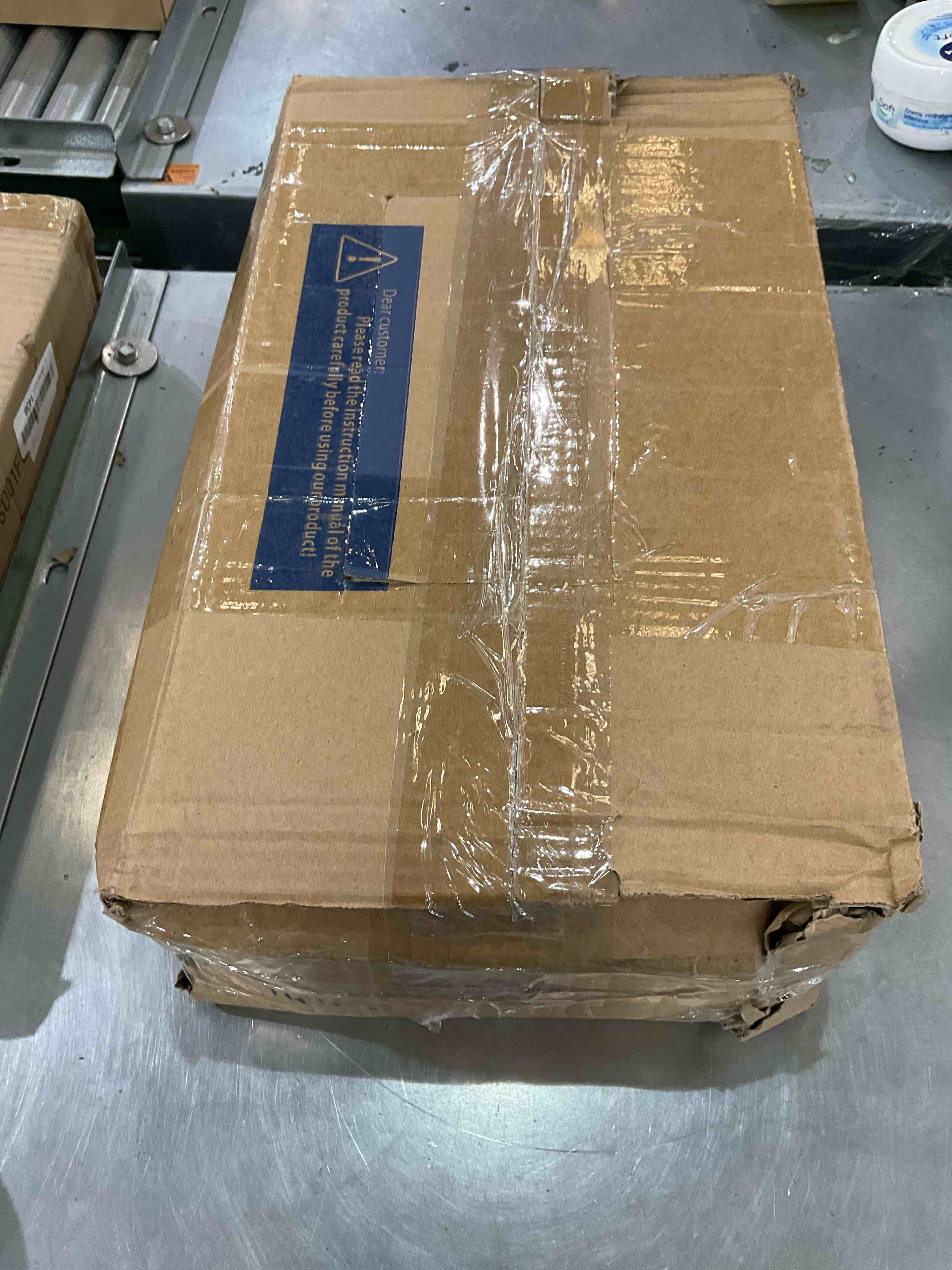 https://s3.amazonaws.com/lotting-images-prod/bidfta/EXS00765387_1701104224577.jpeg