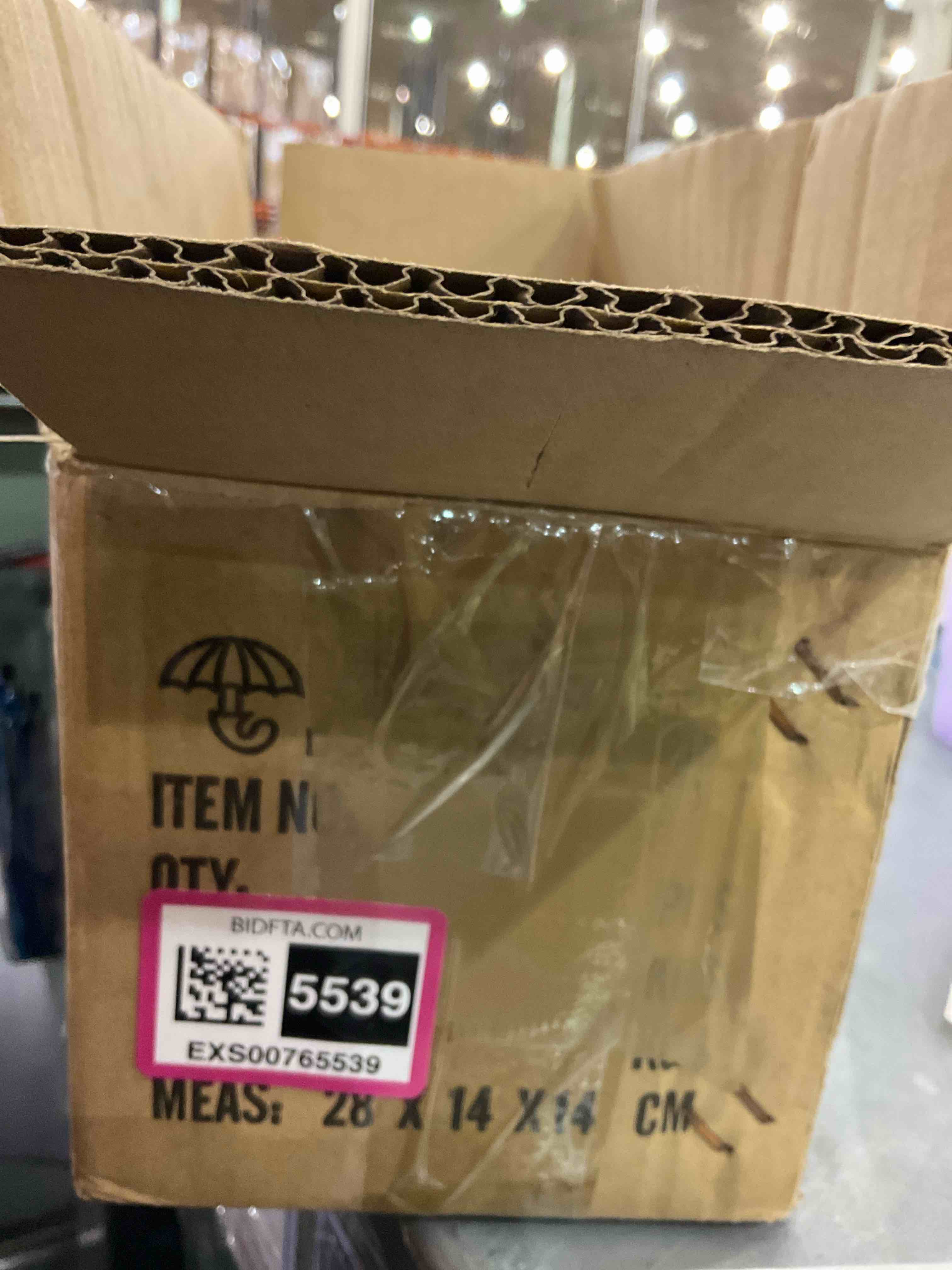 outside single light