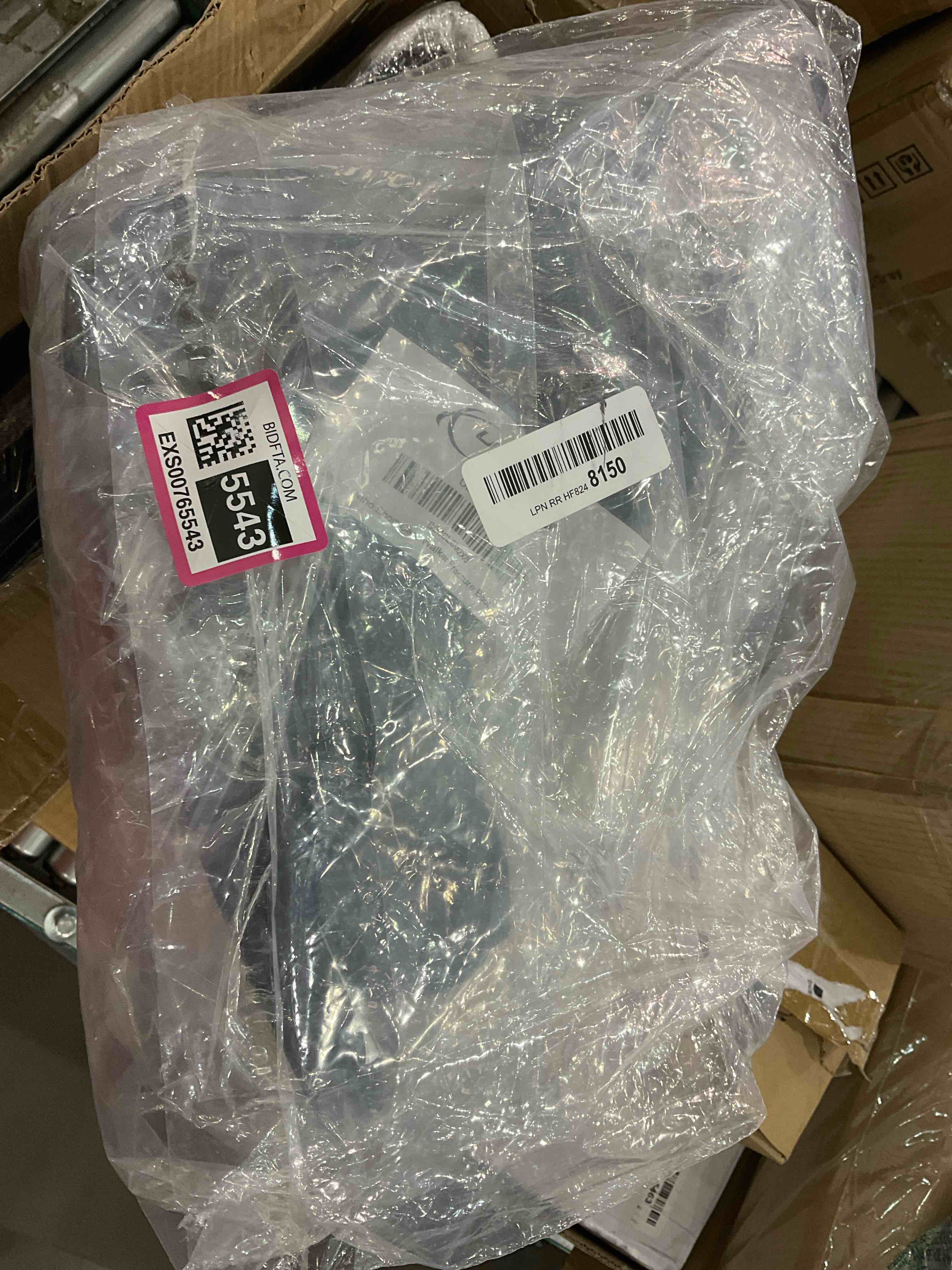 https://s3.amazonaws.com/lotting-images-prod/bidfta/EXS00765543_1700665448928.jpeg