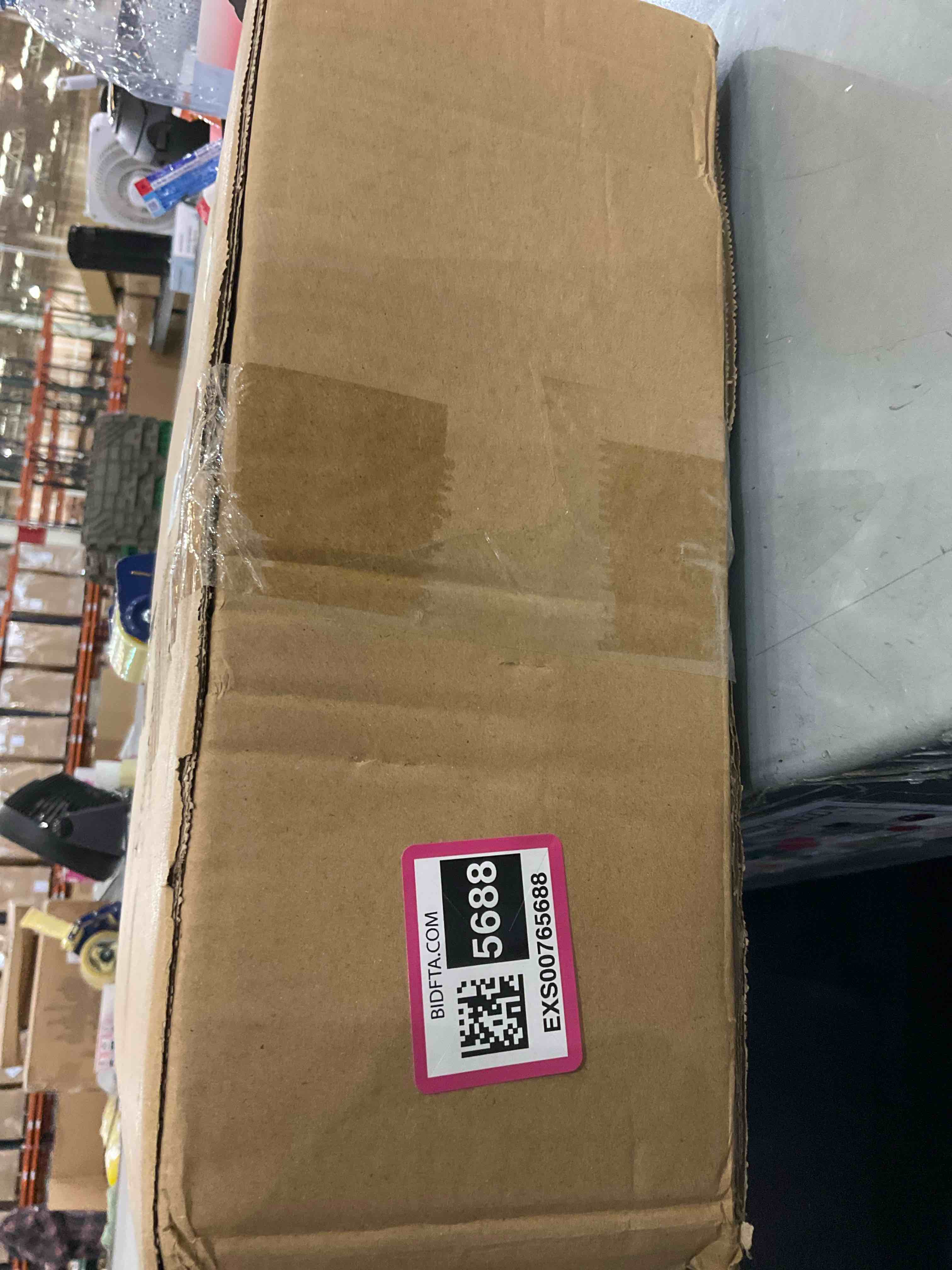 https://s3.amazonaws.com/lotting-images-prod/bidfta/EXS00765688_1701107208305.jpeg