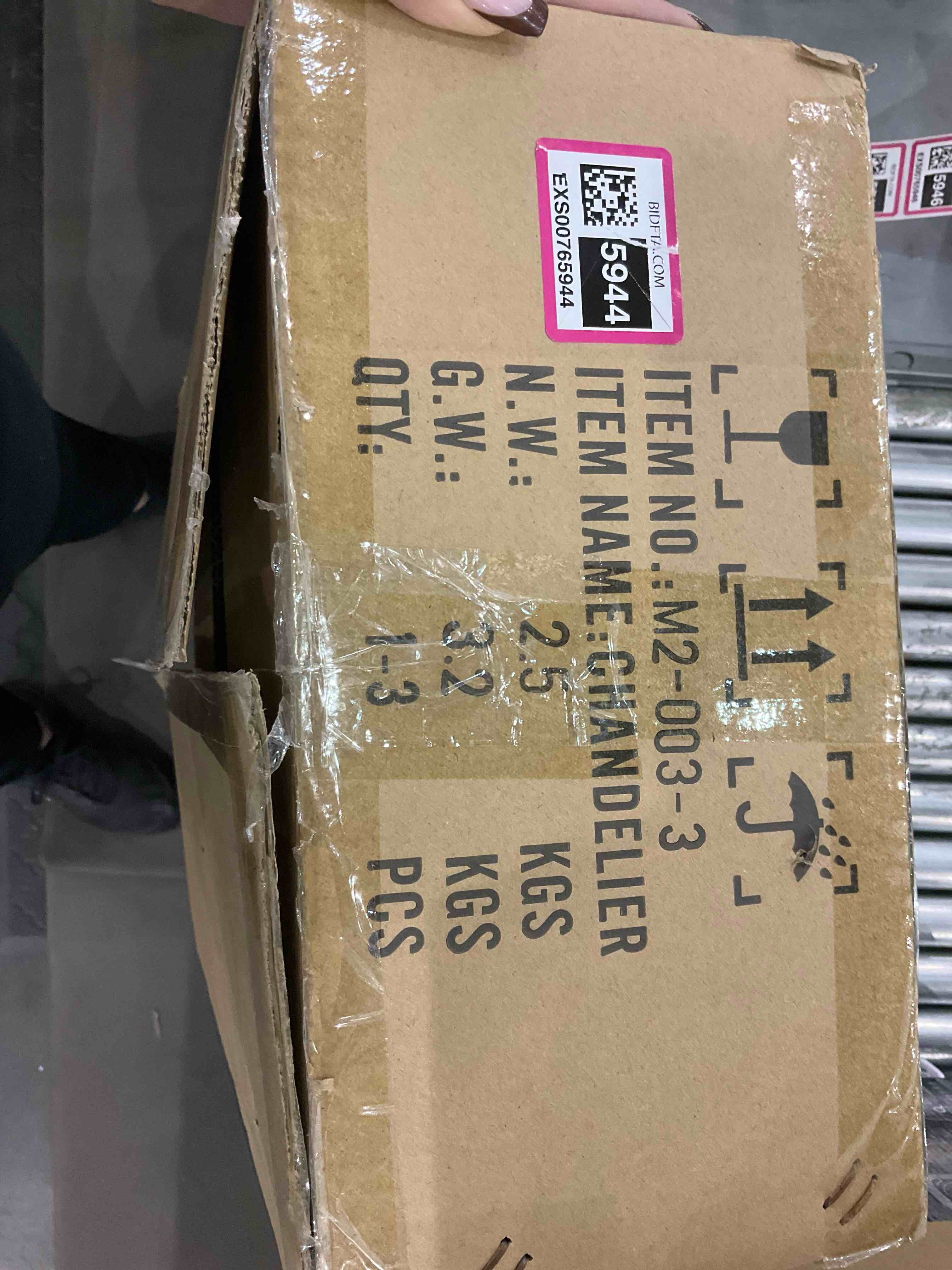 MO&OK Chandelier Set of 3 Vintage Pendant Light Fixture, Black Farmhouse Wooden Metal Chandeliers, Open Frame Hanging Lighting for Diningroom,Bar,Entrance Hall,Kitchen Island Living Room H10.6 xD6.7